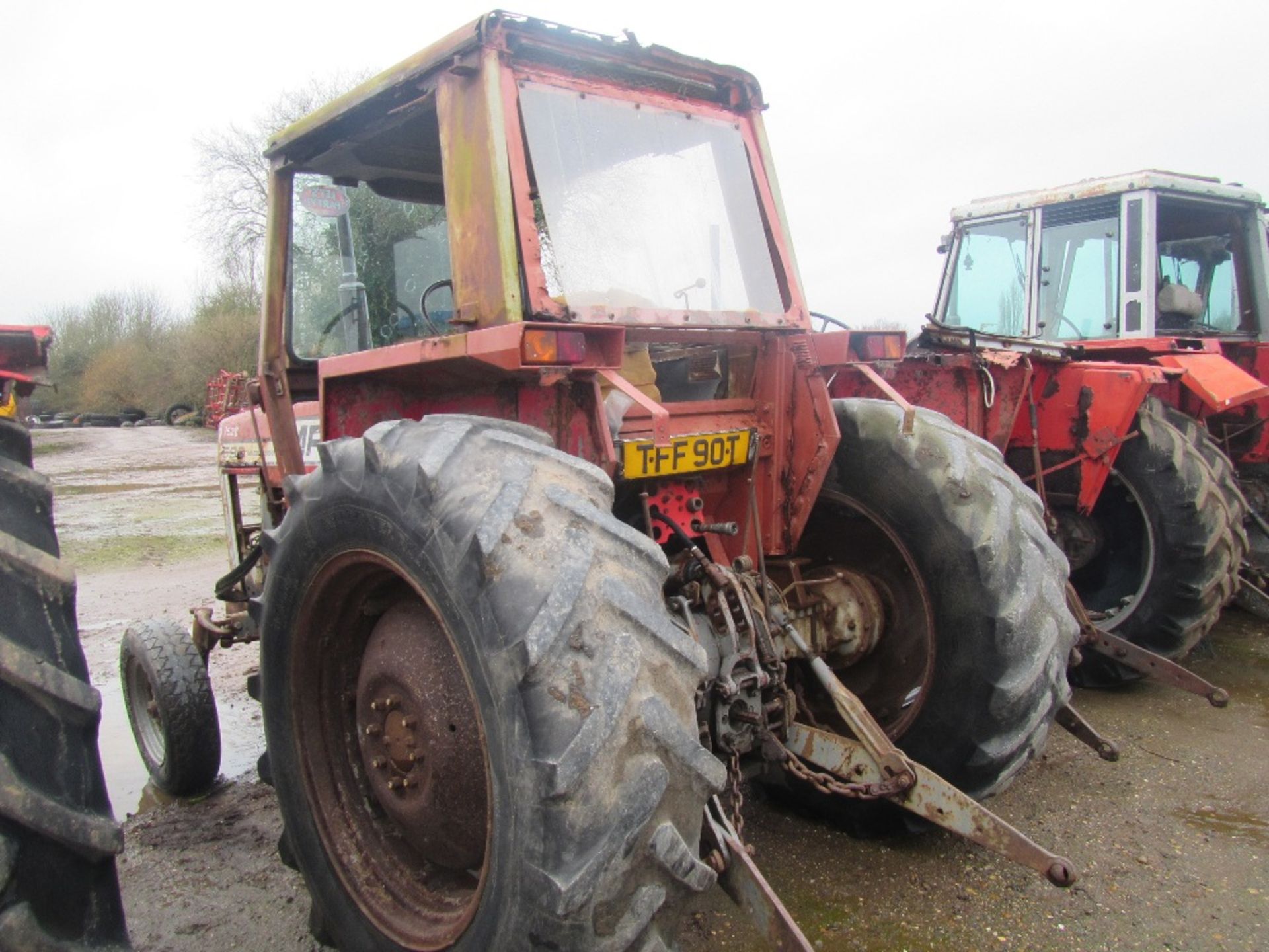 Massey Ferguson 590 Tractor reg No TFF 90T - Image 4 of 6