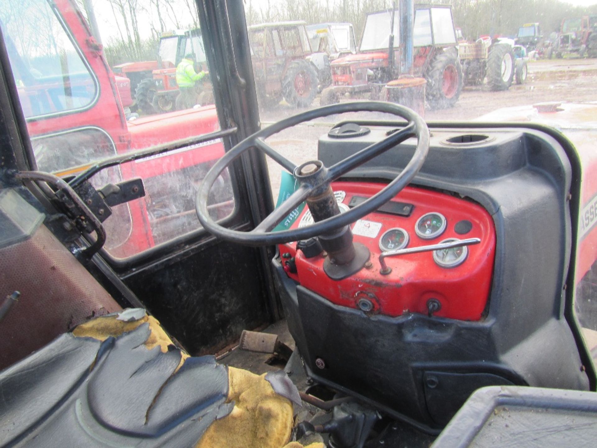 Massey Ferguson 230 Tractor - Image 4 of 6