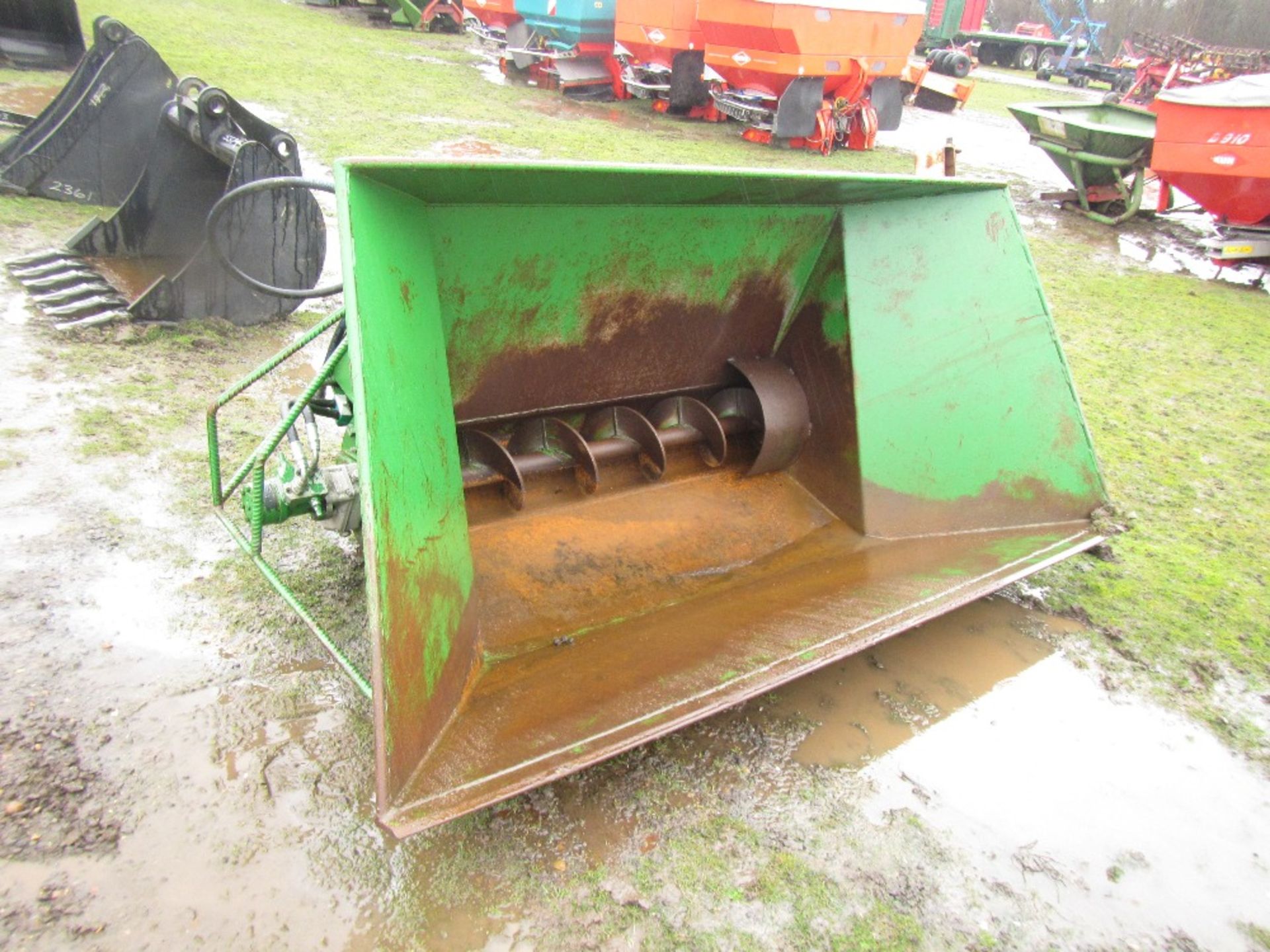 Root & Grain Front End Auger Bucket - Image 5 of 5