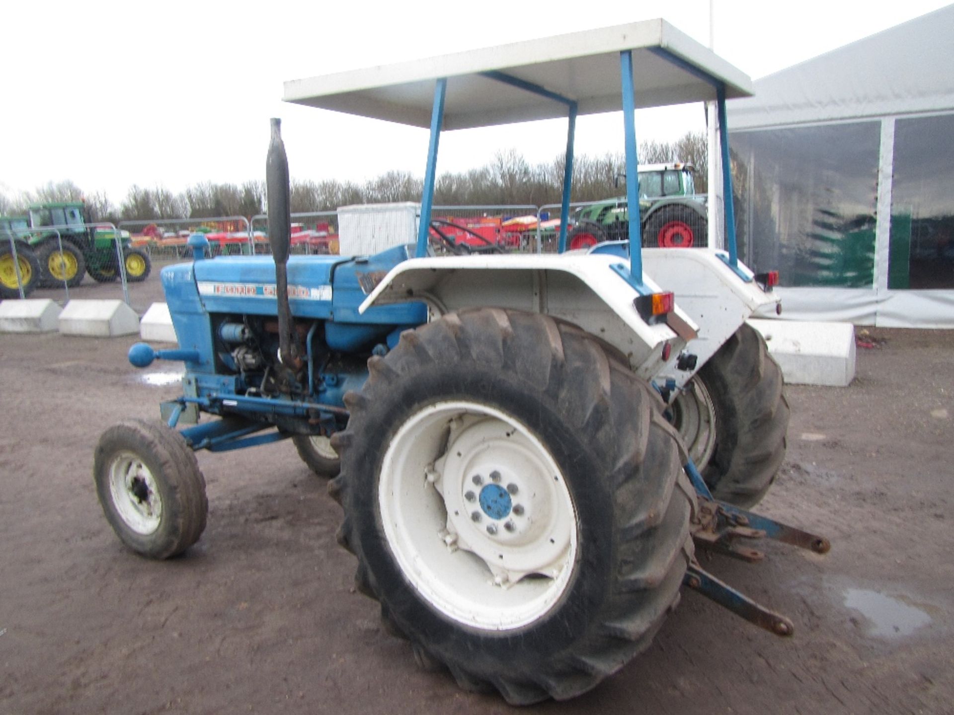 Ford 5000 2wd Tractor - Bild 8 aus 15