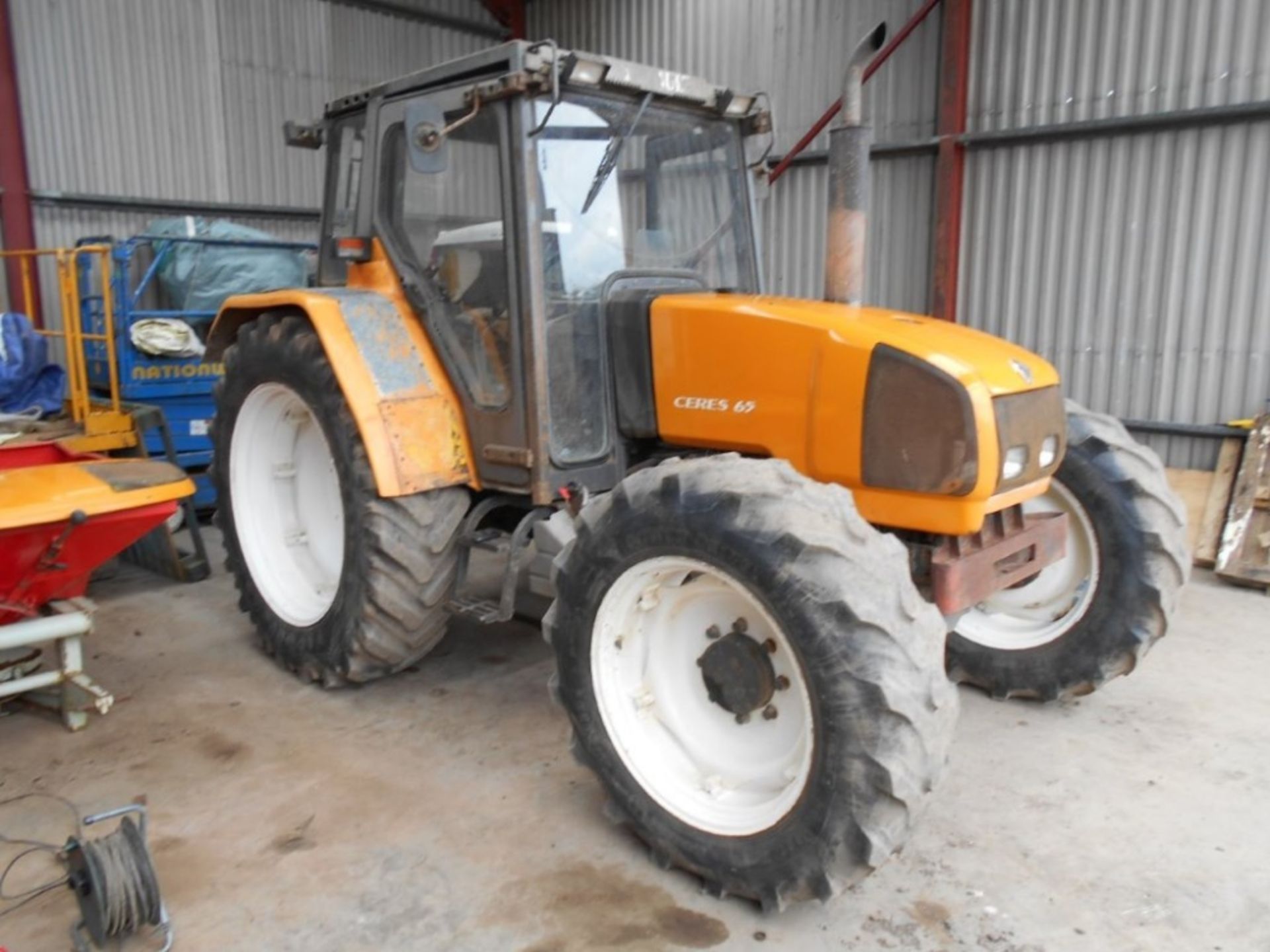 Renault Ceres 65 4wd Tractor Reg. No. K249 ODO - Bild 3 aus 17