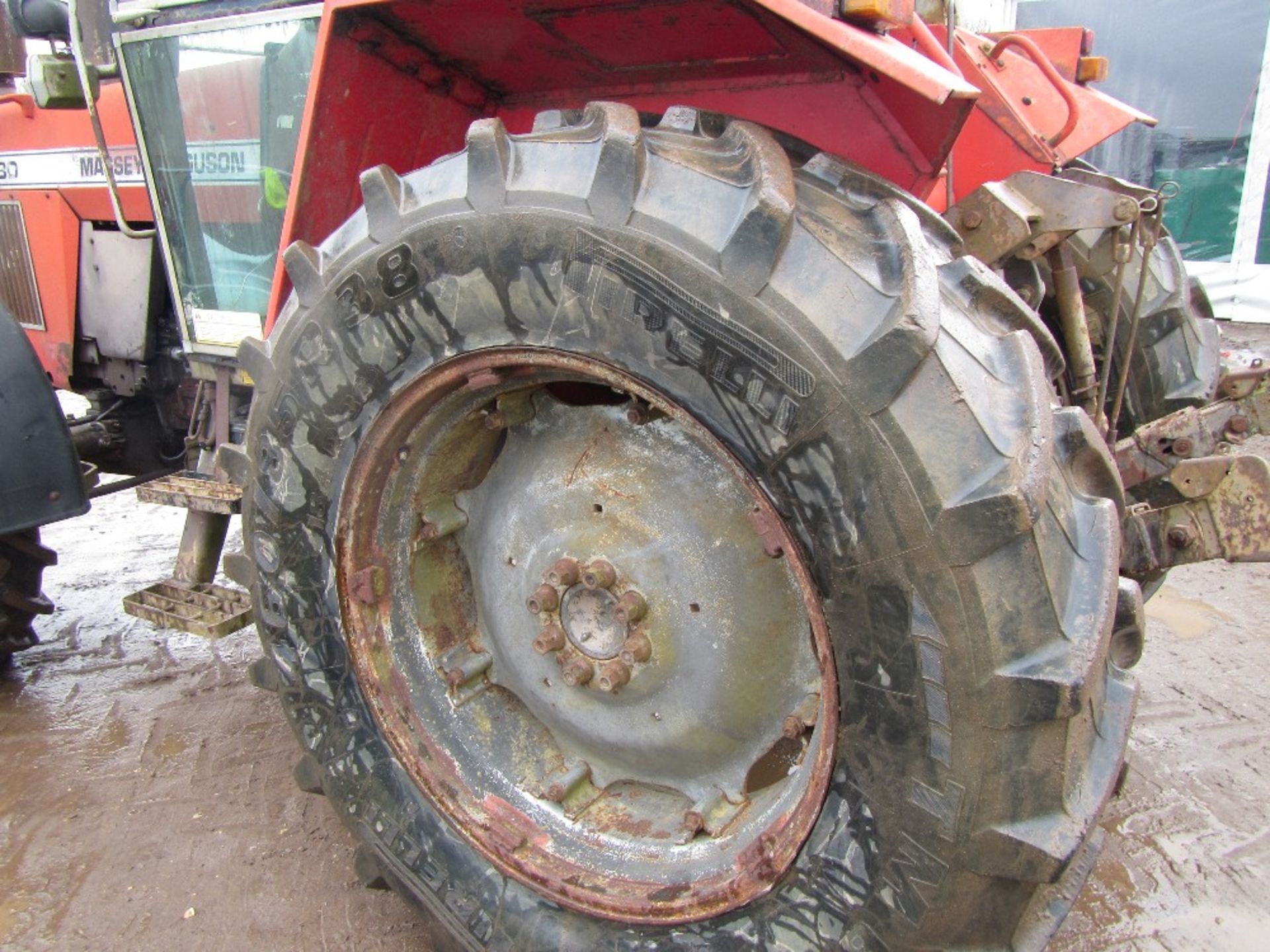 Massey Ferguson 2680 Tractor - Bild 10 aus 17