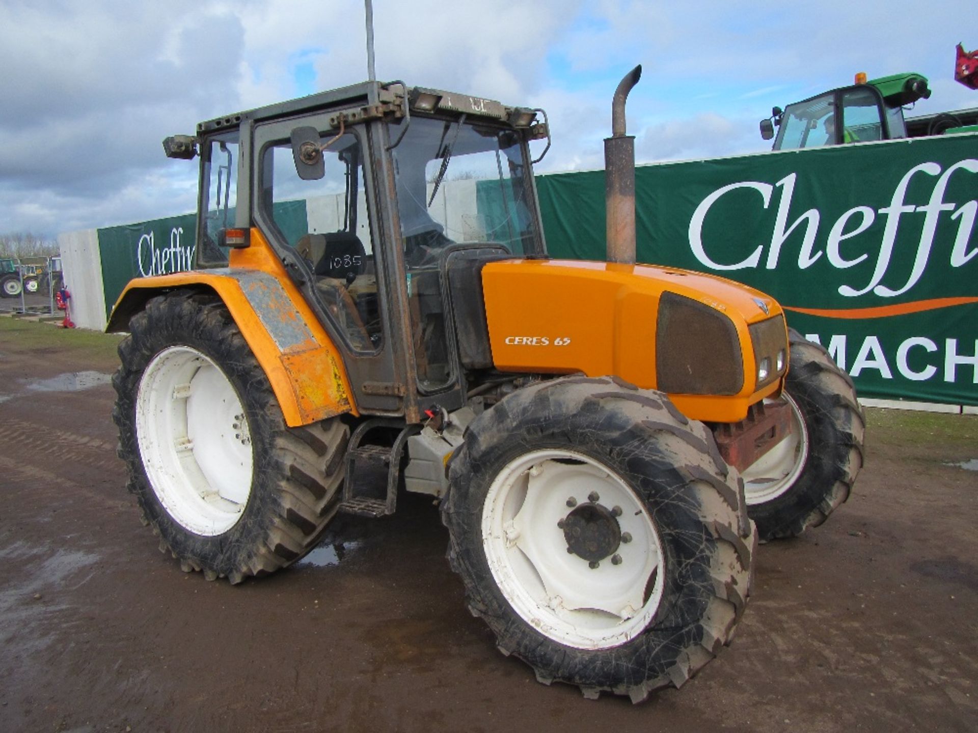 Renault Ceres 65 4wd Tractor Reg. No. K249 ODO - Bild 5 aus 17