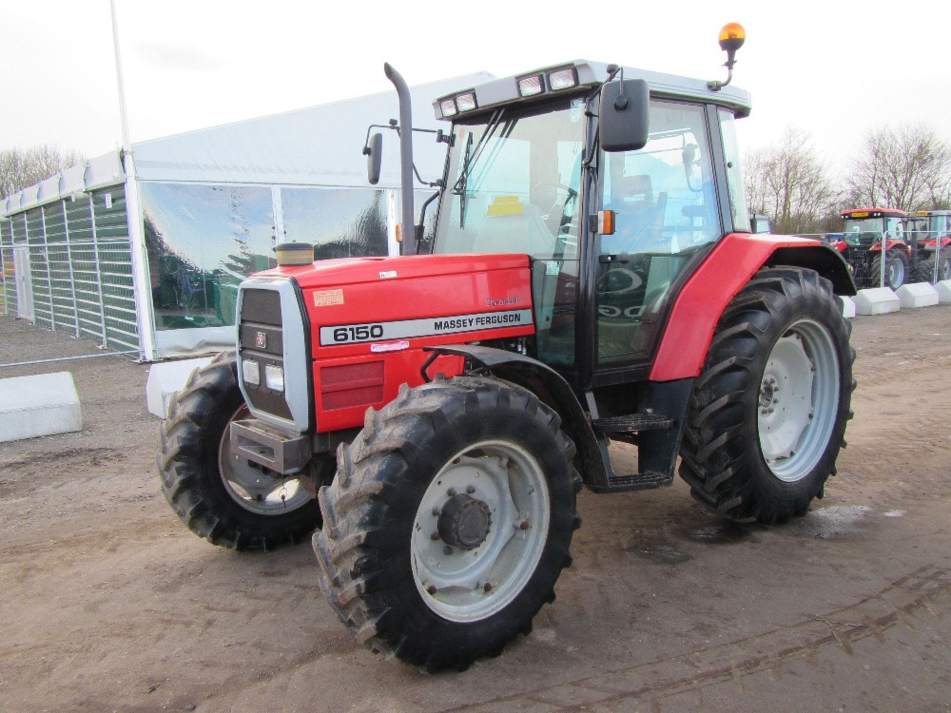 Massey Ferguson 6150 Dyna Shift 4wd Tractor 4480 Hrs Reg. No. N517 TGV Ser No 061038