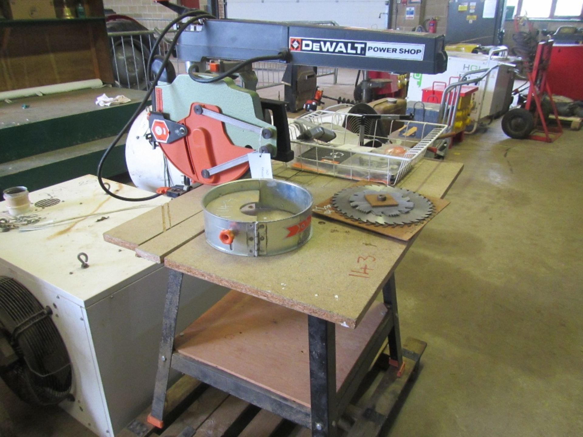 Dewalt Power Shop Radial Arm Saw - Image 2 of 2