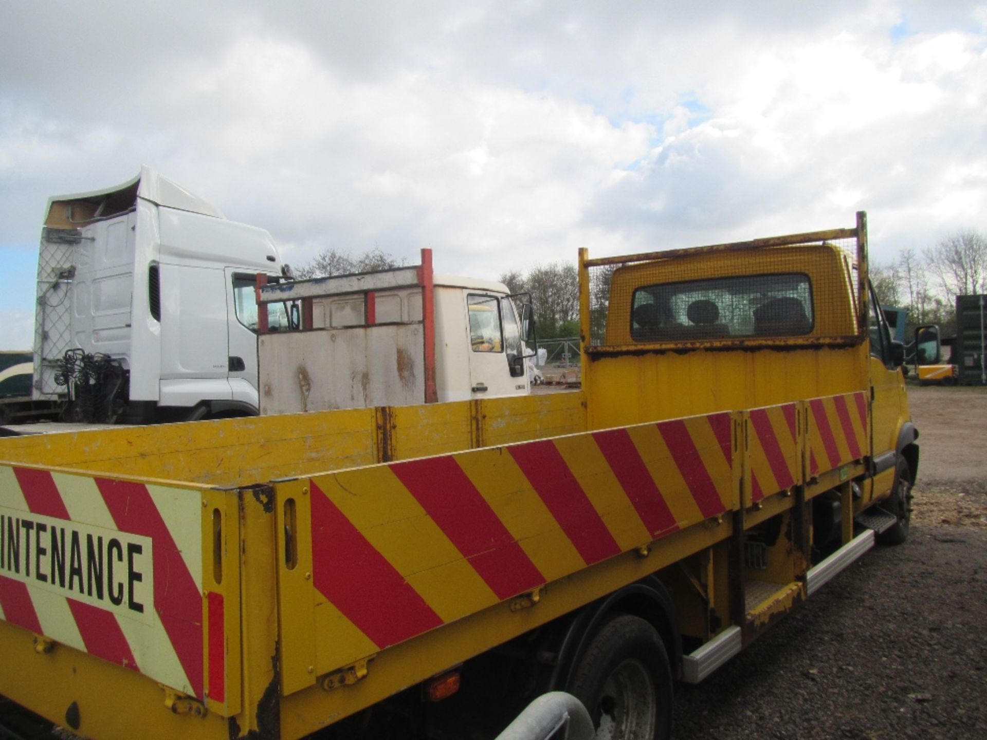 2007 Renault Mascot 3 Litre Diesel Flat Bed Dropside Truck c/w Central Locking. Reg Docs will be - Image 4 of 7