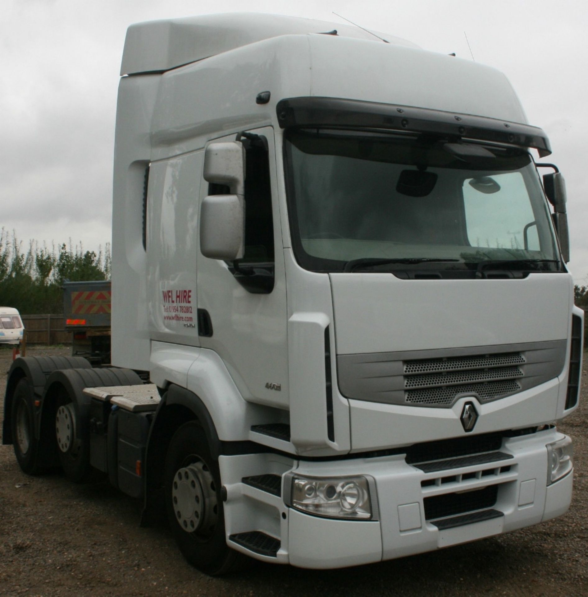 Renault Trucks Premium Route 460.25 6x2 LD TML 44 Ton Tractor Unit c/w 460 Horse Power Automatic,