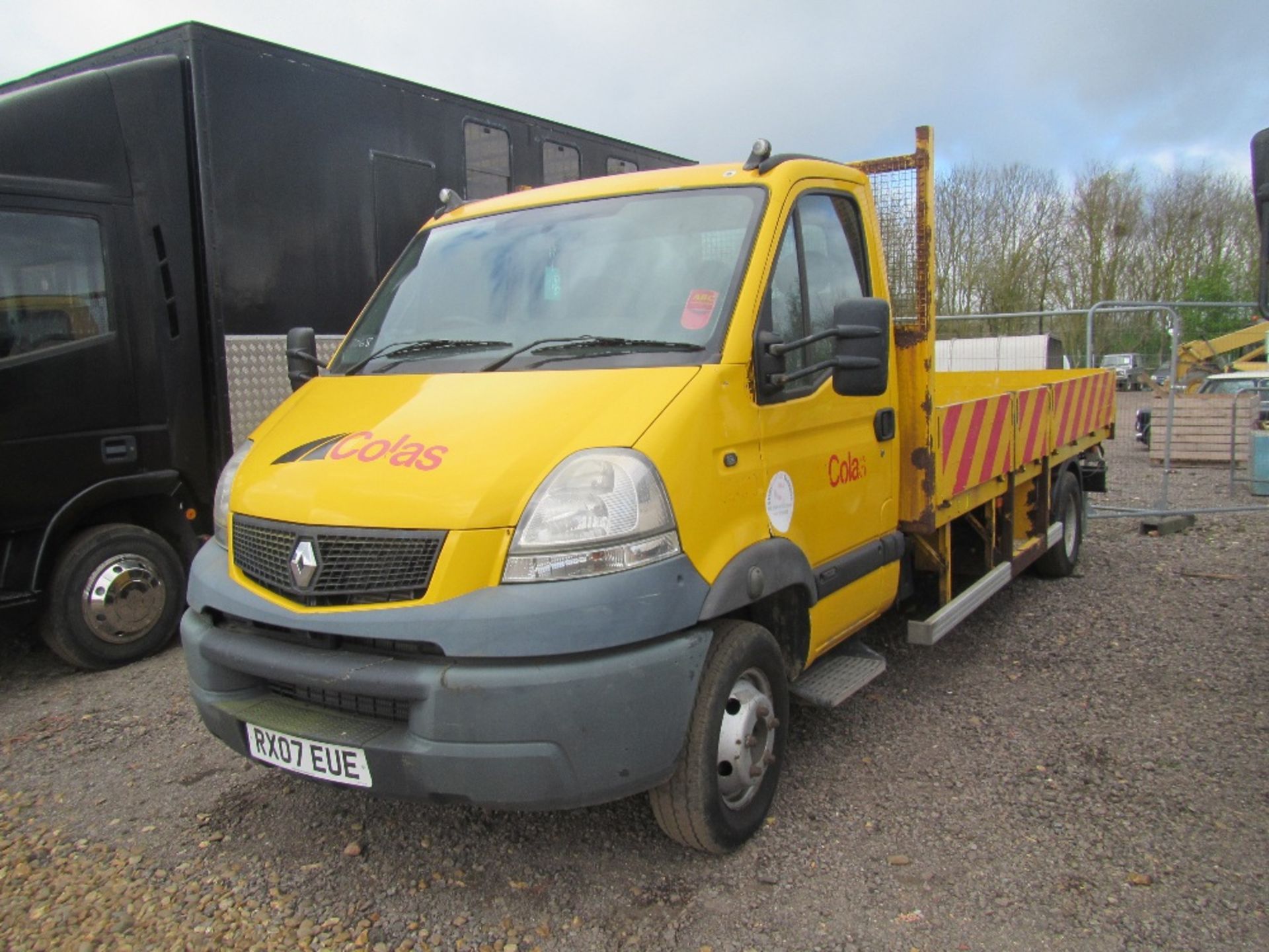 2007 Renault Mascot 3 Litre Diesel Flat Bed Dropside Truck c/w Central Locking. Reg Docs will be