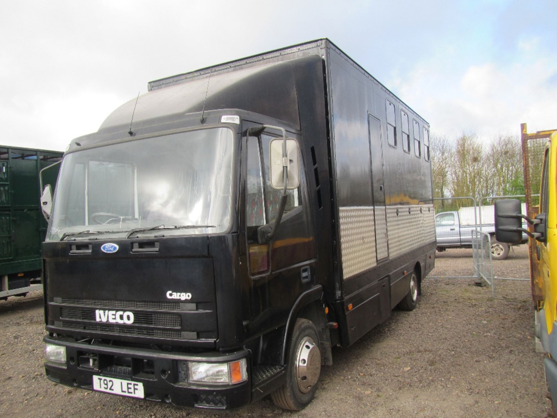 Iveco Cargo 7.5 Ton Horse Box c/w day Living Accommodation. Reg Docs will be supplied. Mileage: