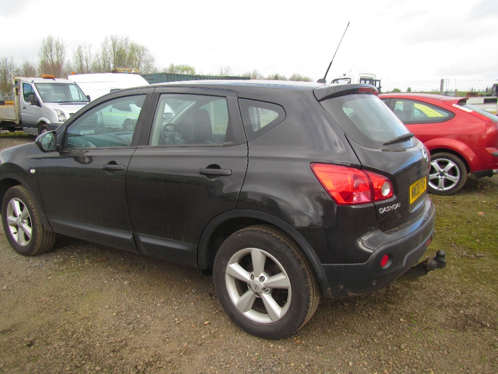 Nissan QashQai Tekna DCI Diesel Leather, Air Con, Heated Seats, 2 Keys, Parking Sensors, Towbar, - Image 6 of 6