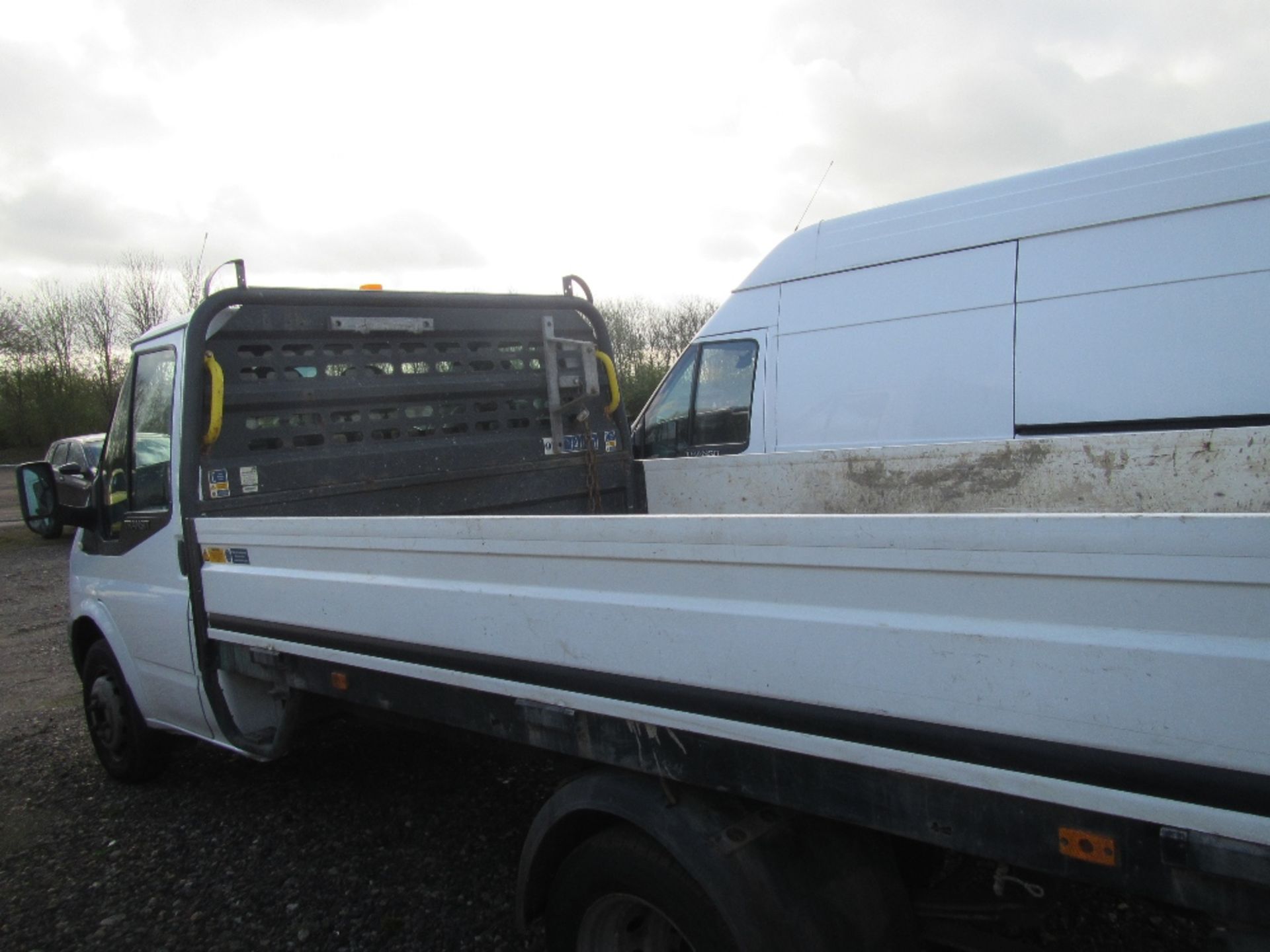 Ford Transit 115 Dropside 2.4 Litre Reg Docs will be supplied. Mileage: 70,000 MOT till June 2017 - Image 6 of 7