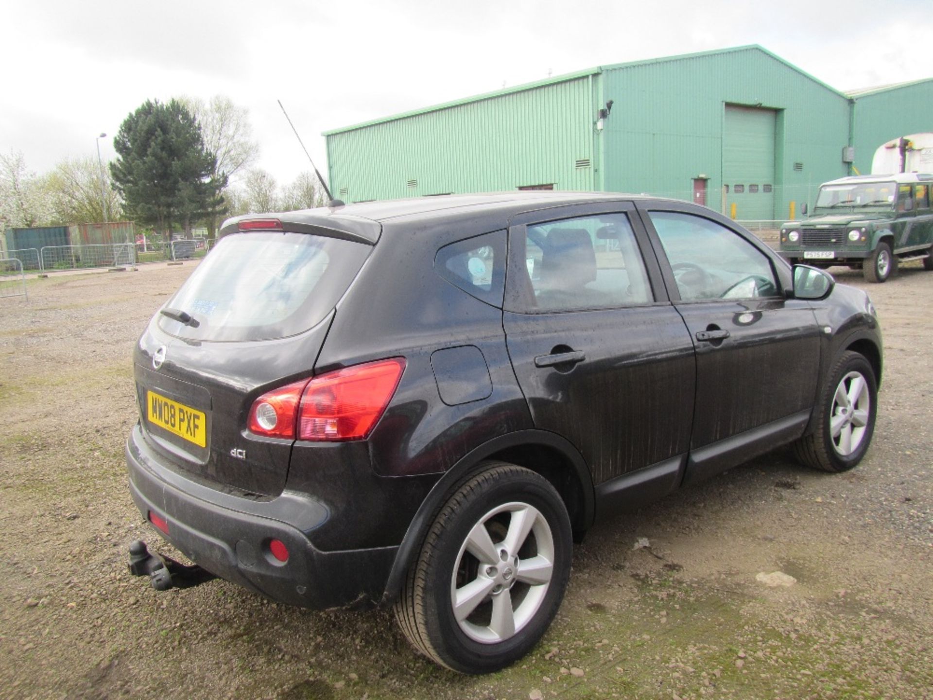 Nissan QashQai Tekna DCI Diesel Leather, Air Con, Heated Seats, 2 Keys, Parking Sensors, Towbar, - Image 4 of 6