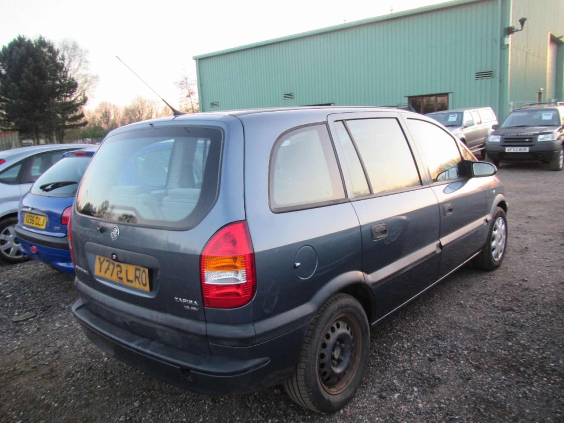 Vauxhall Zafira. Mileage: 114,335. MOT till 21/6/17. Reg. No. Y772 LRO - Image 4 of 5