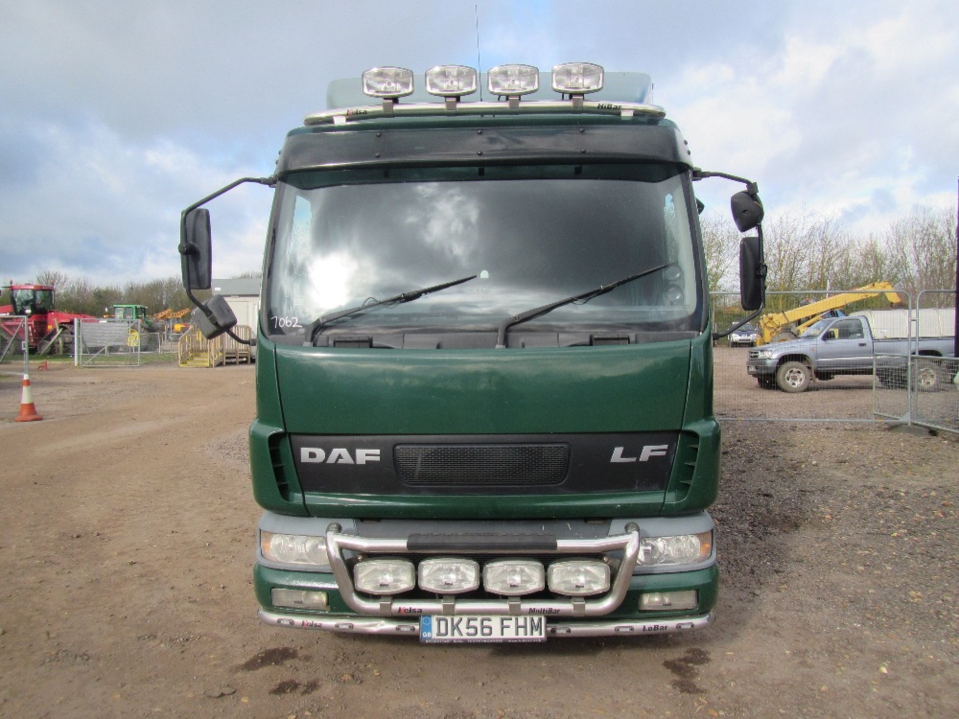 Daf 7.5 Ton Livestock Lorry c/w Sleeper Cab. Reg Docs will be supplied. MOT till Dec 17 Reg. No. - Image 2 of 7