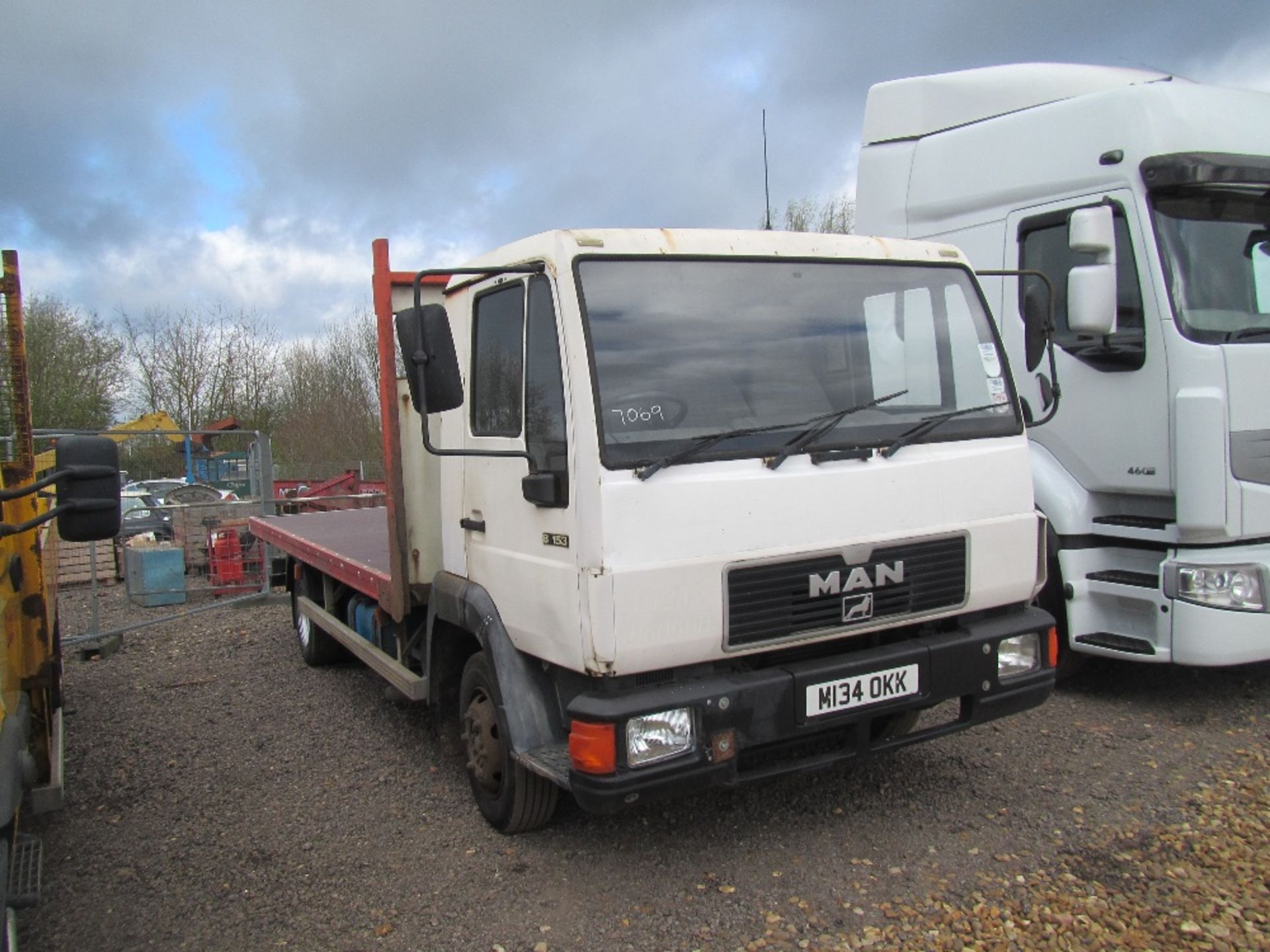 1994 Man 7.5 Ton Flat bed c/w New Floor Fitted. Reg Docs will be supplied. Reg. No. M134 OKK - Image 3 of 7