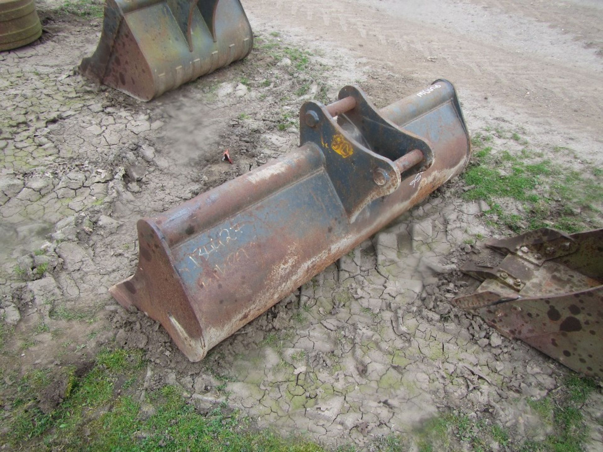 Zaxis ZX80 Bucket - Image 2 of 5