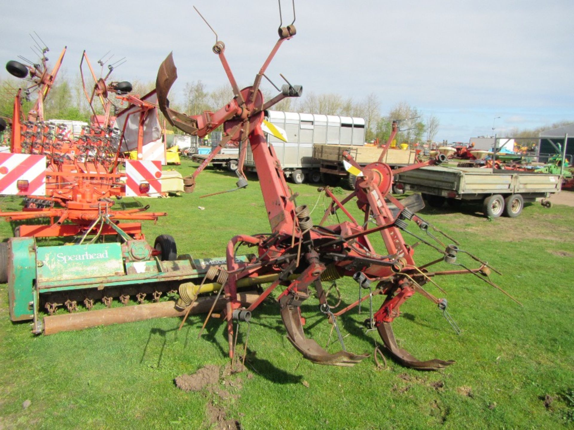 PZ Fanex Hay Machine UNRESERVED LOT - Bild 2 aus 2