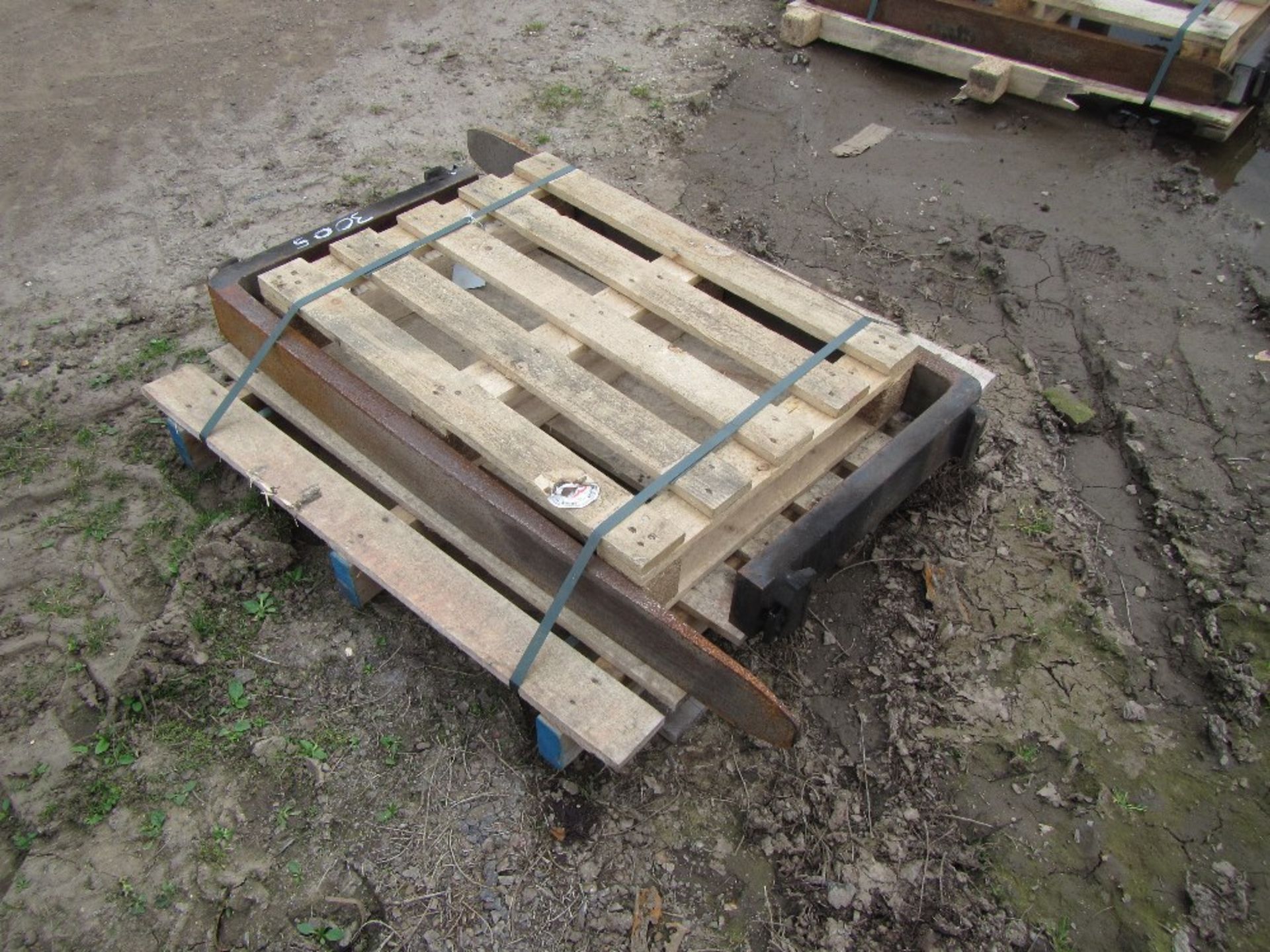 Pair of Forklift Tines - Image 3 of 4