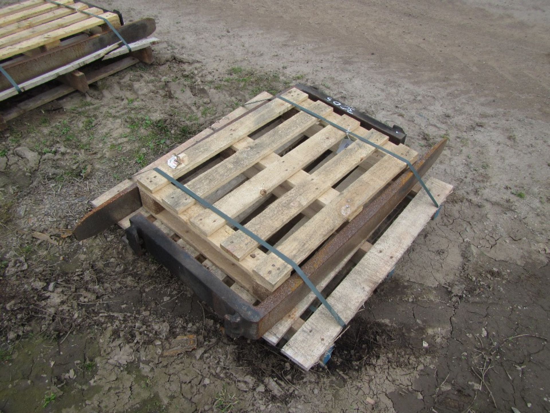 Pair of Forklift Tines - Image 2 of 4