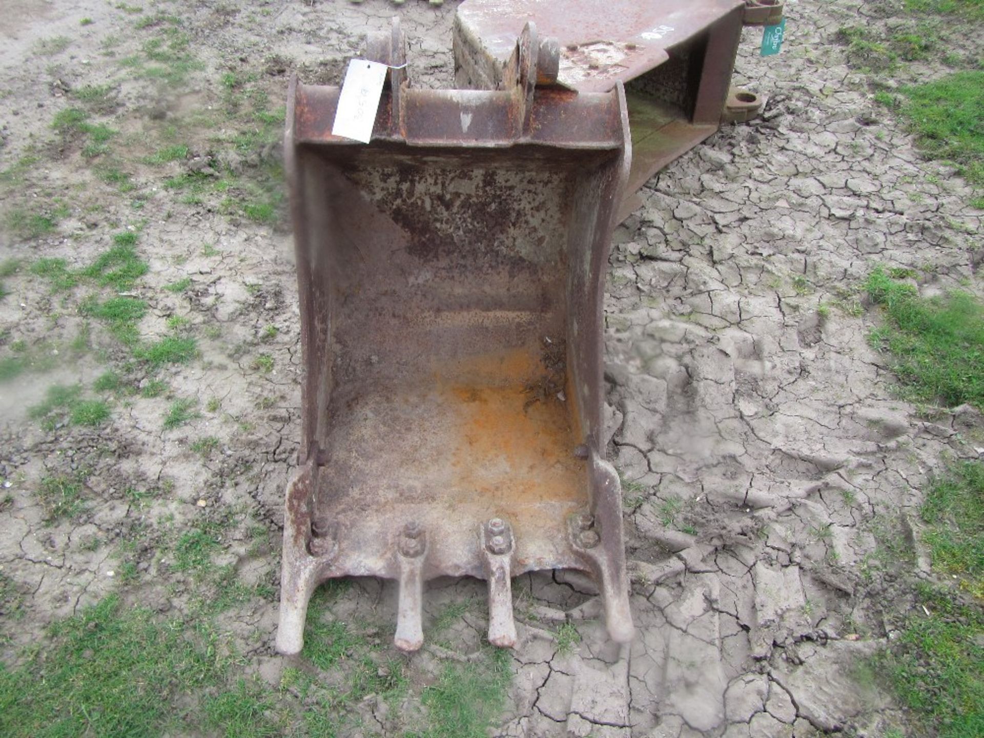 Bucket for JCB Sitemaster - Image 4 of 5