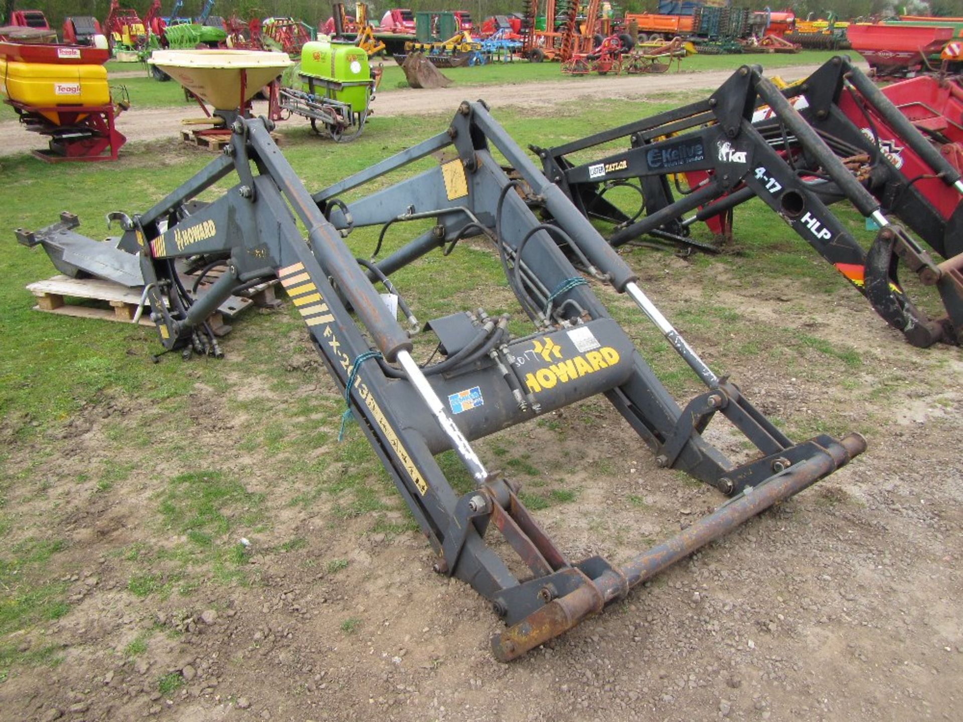 2013 Howard FX Front Loader