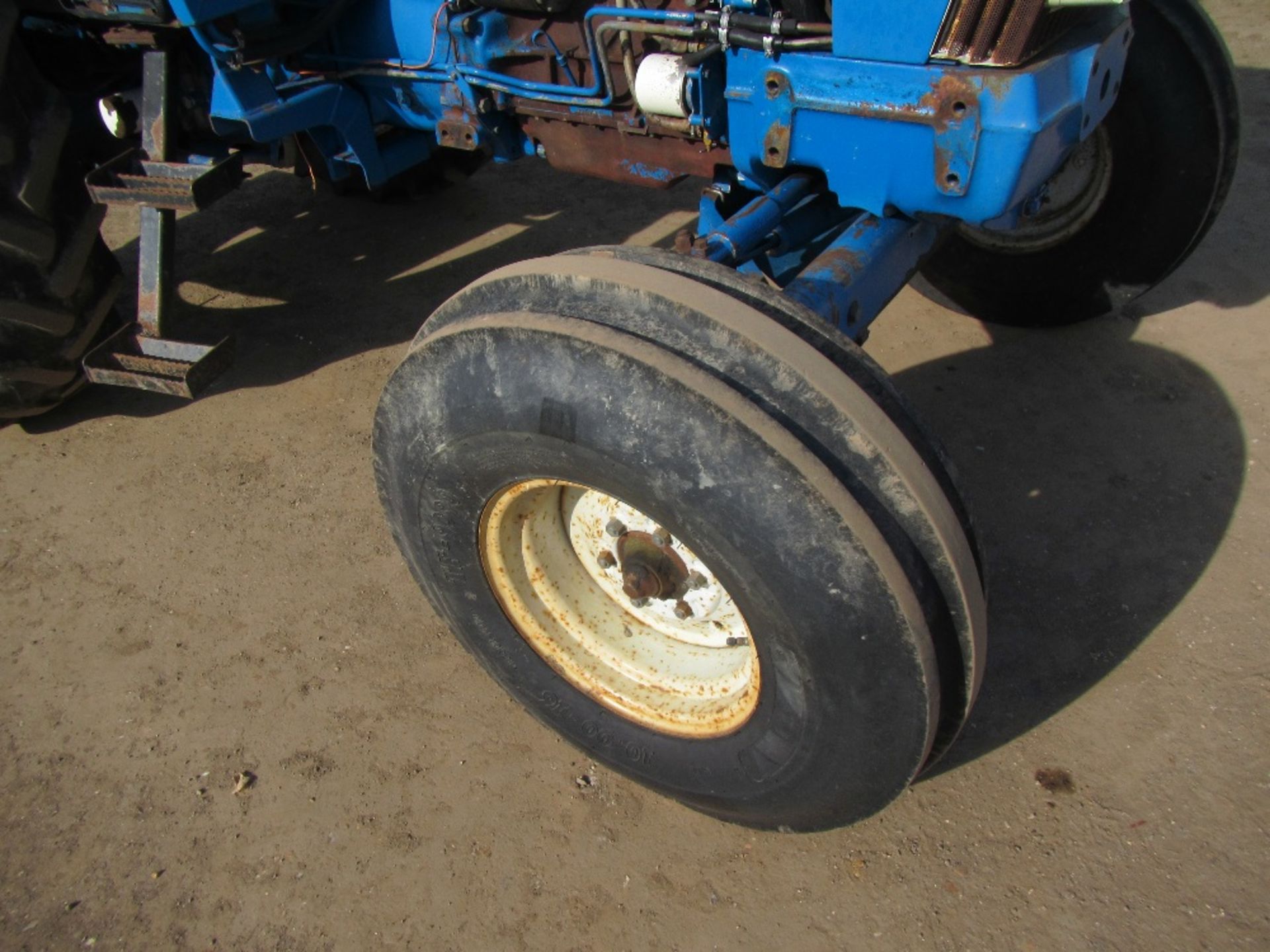 Ford 6410 2wd Tractor Reg. No. G73 ADX - Image 4 of 17