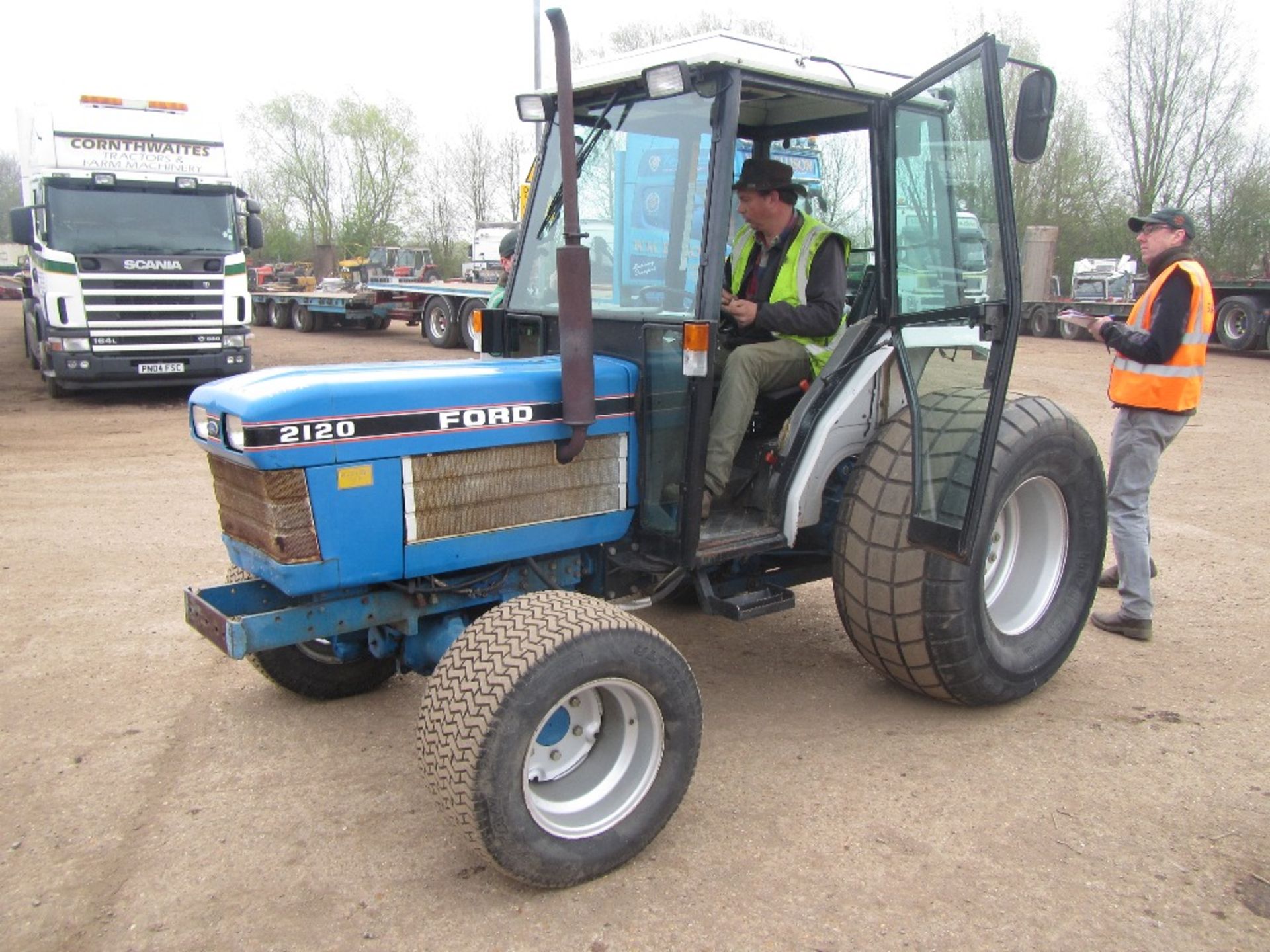 Ford 2120 Tractor c/w Turf Tyres