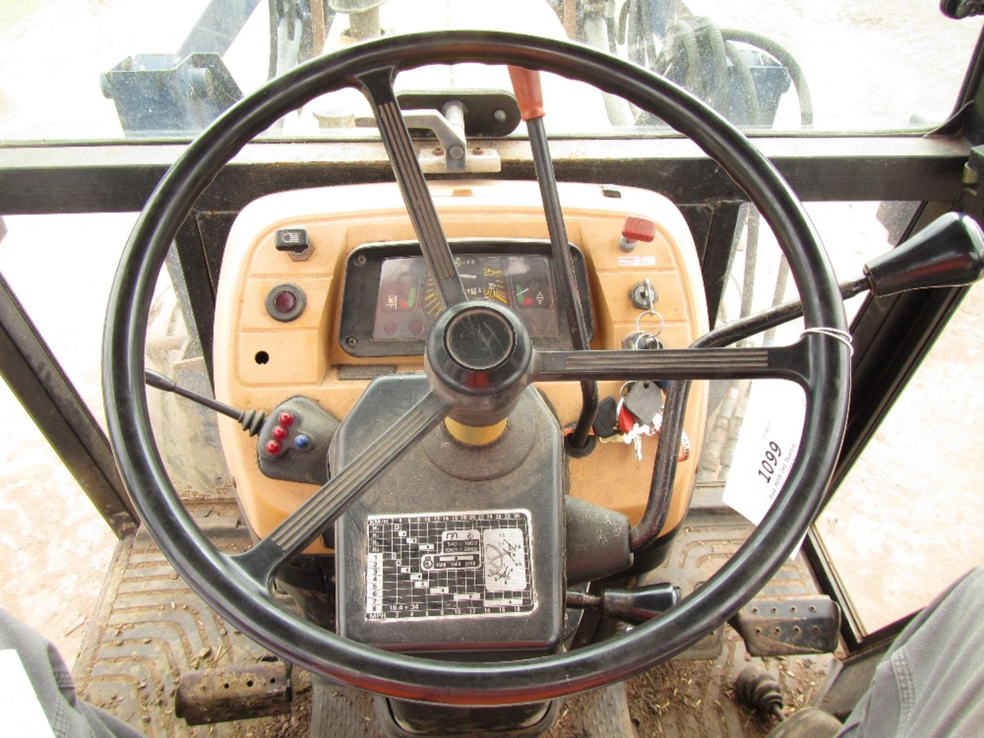 Ford 5610H 2wd Tractor c/w Bomford 3517 Power Loader. 2 Owners from new, Ex Council Reg. No. C429 - Image 14 of 16