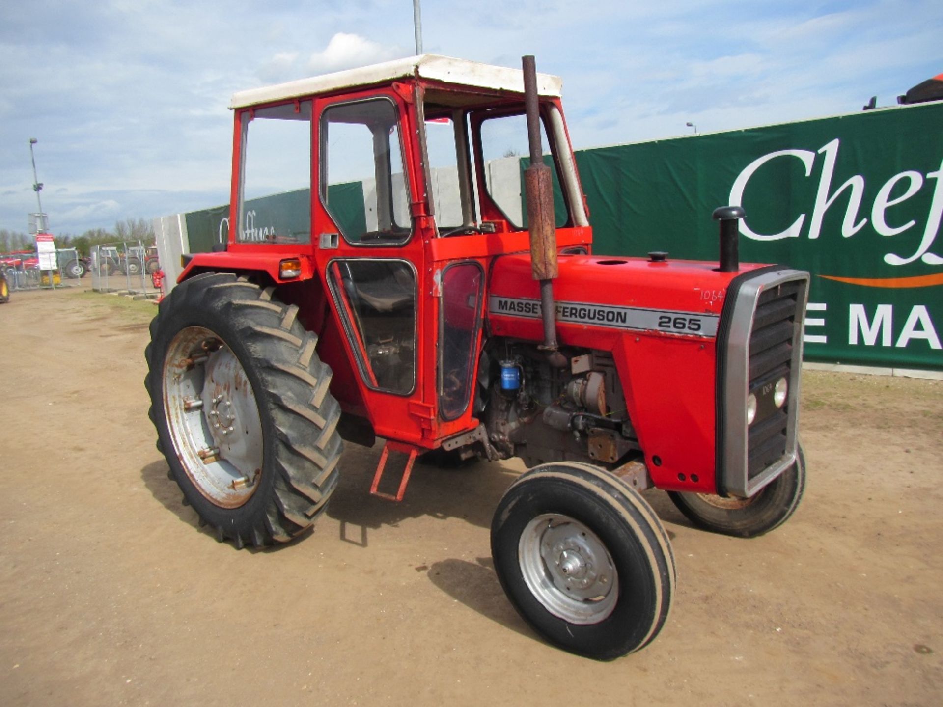 Massey Ferguson 265 Tractor - Image 3 of 15