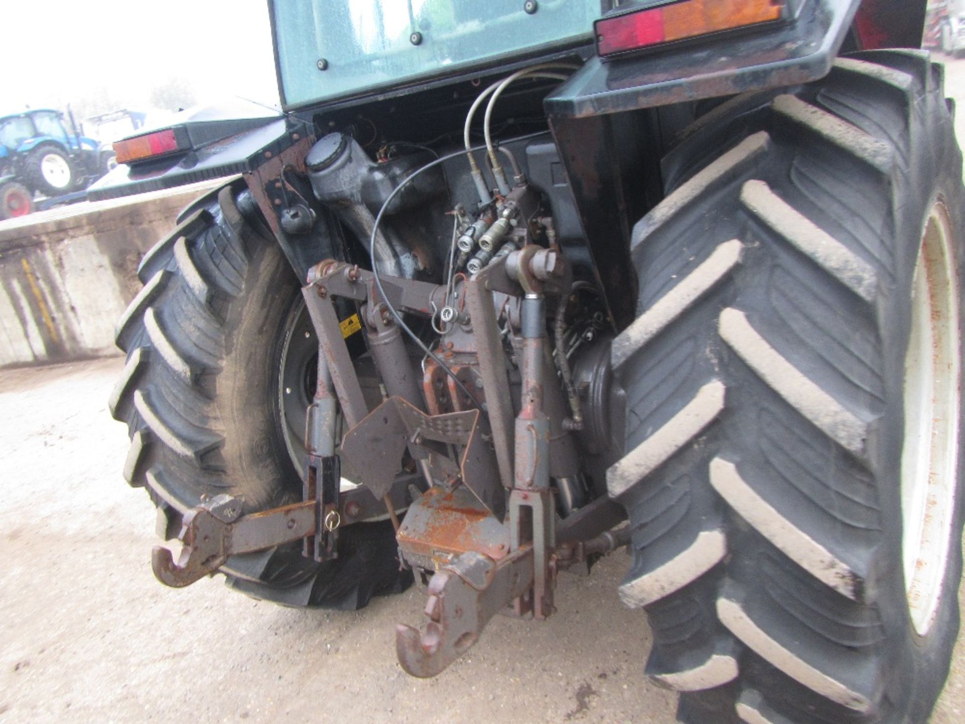 1993 Massey Ferguson 3070 2wd Tractor c/w 16 Speed Reg. No. K794 ONL - Image 5 of 5