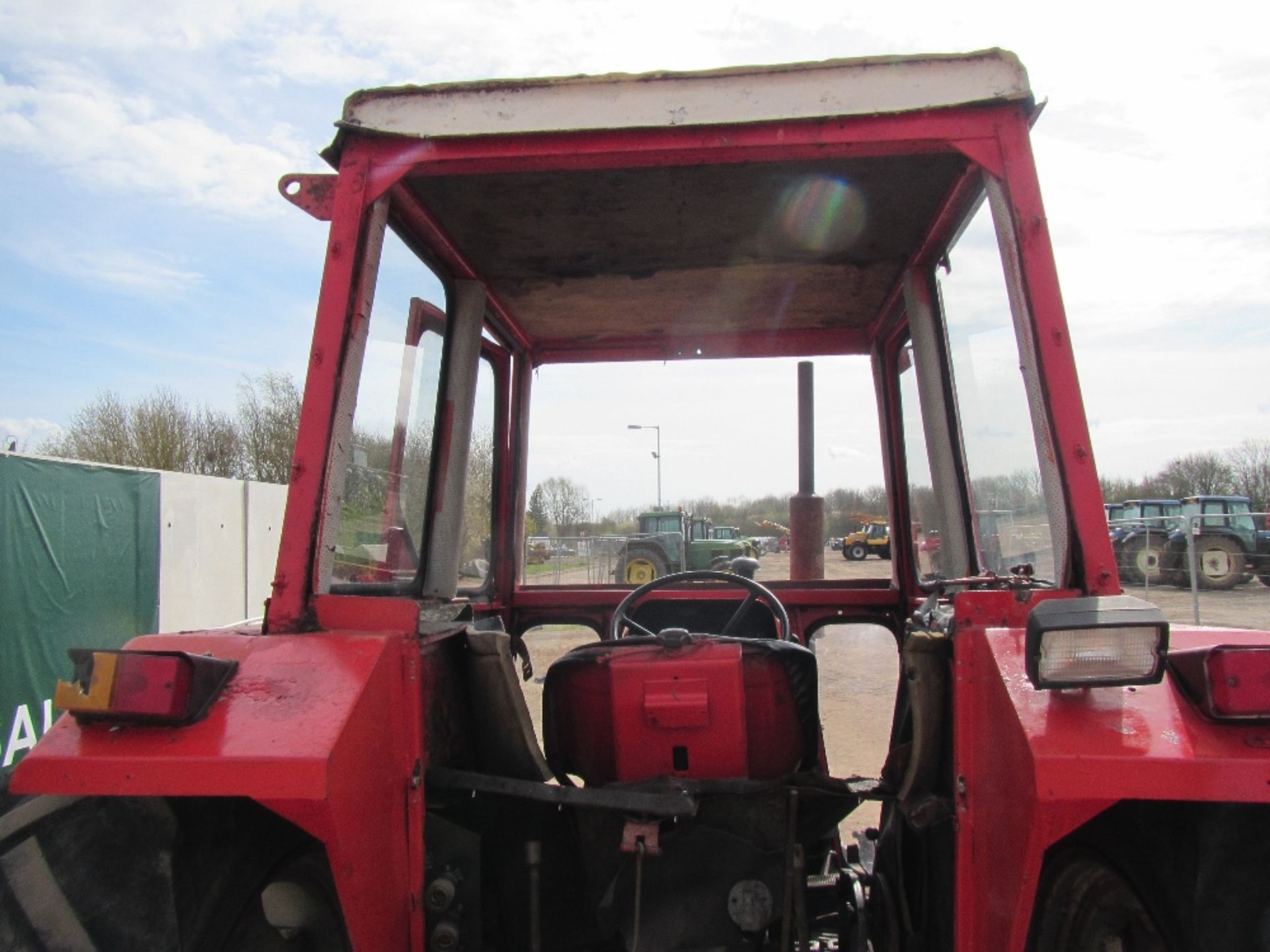 Massey Ferguson 265 Tractor - Image 8 of 15