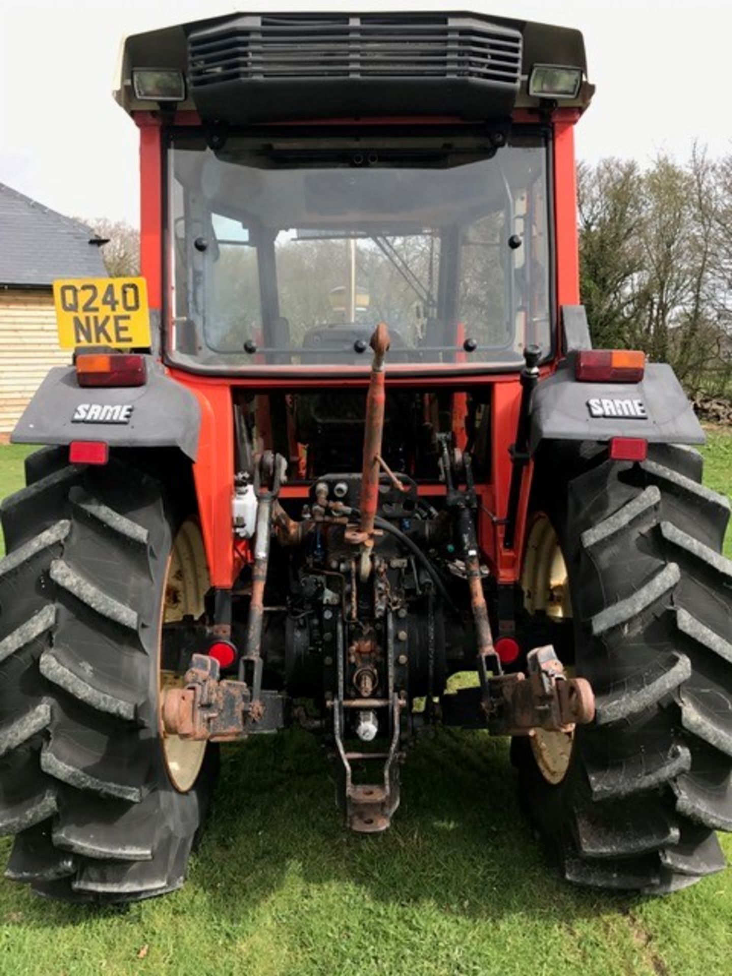 Same 80 Explorer II 4wd Tractor c/w Front Loader & Bucket Reg. No. Q240 NKE 2767 Hrs UNRESERVED LOT - Image 5 of 9