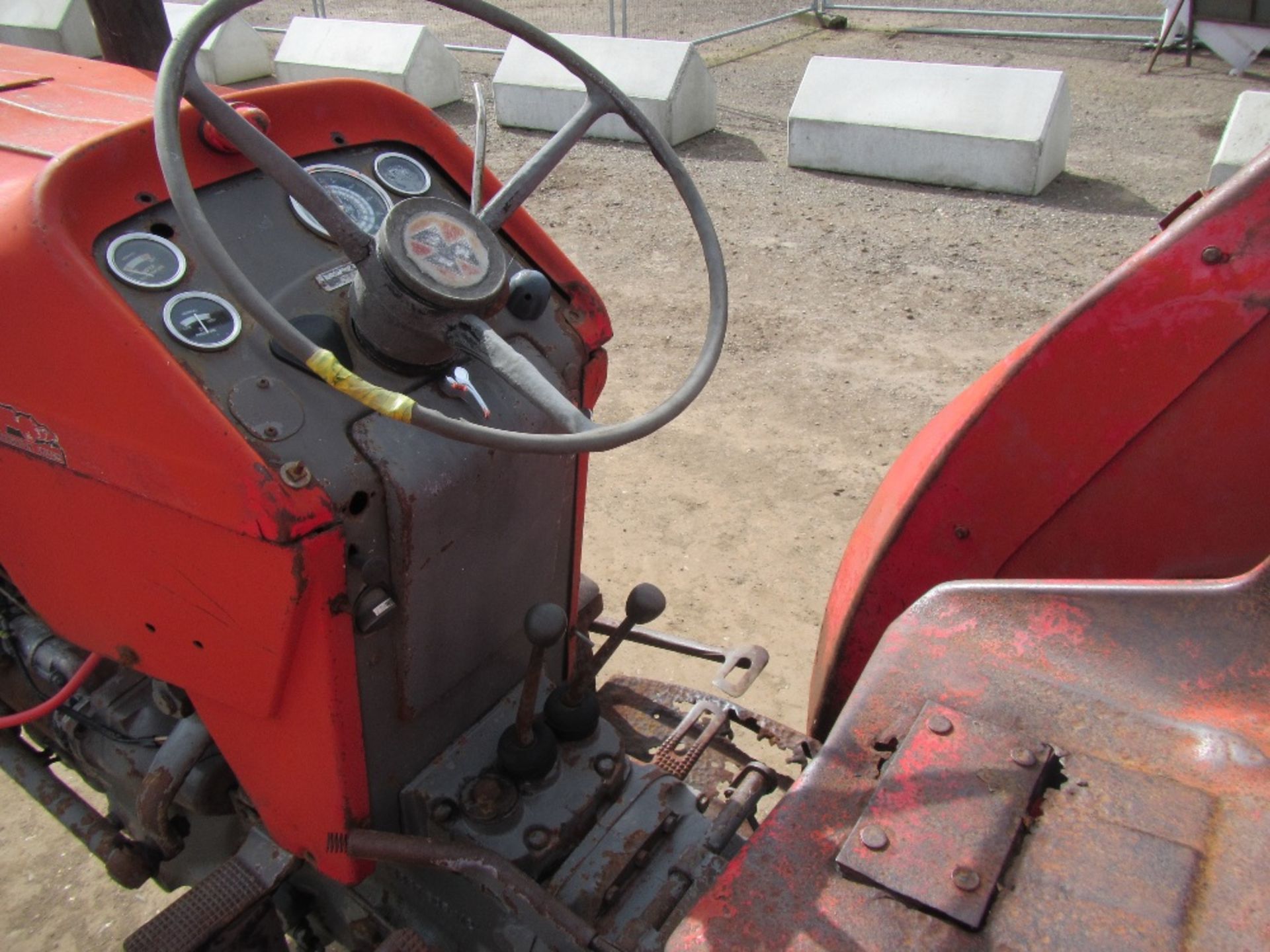 Massey Ferguson 168 Tractor c/w 4 Bolt Pump, Long PTO - Image 12 of 14