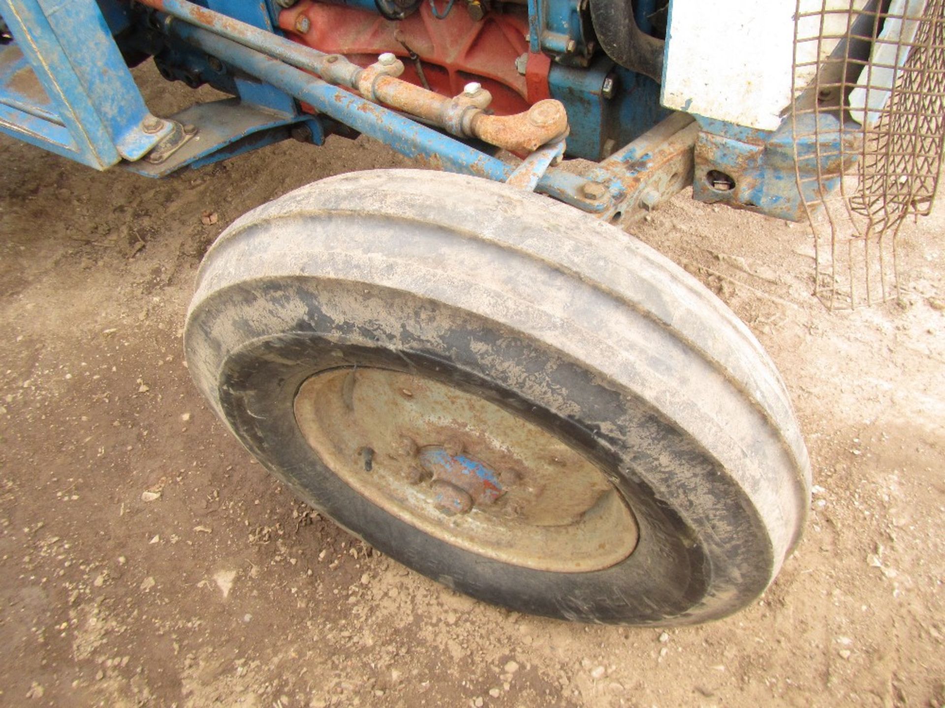 Ford 4110 2wd Tractor Reg. No. B408 TKE - Image 4 of 14