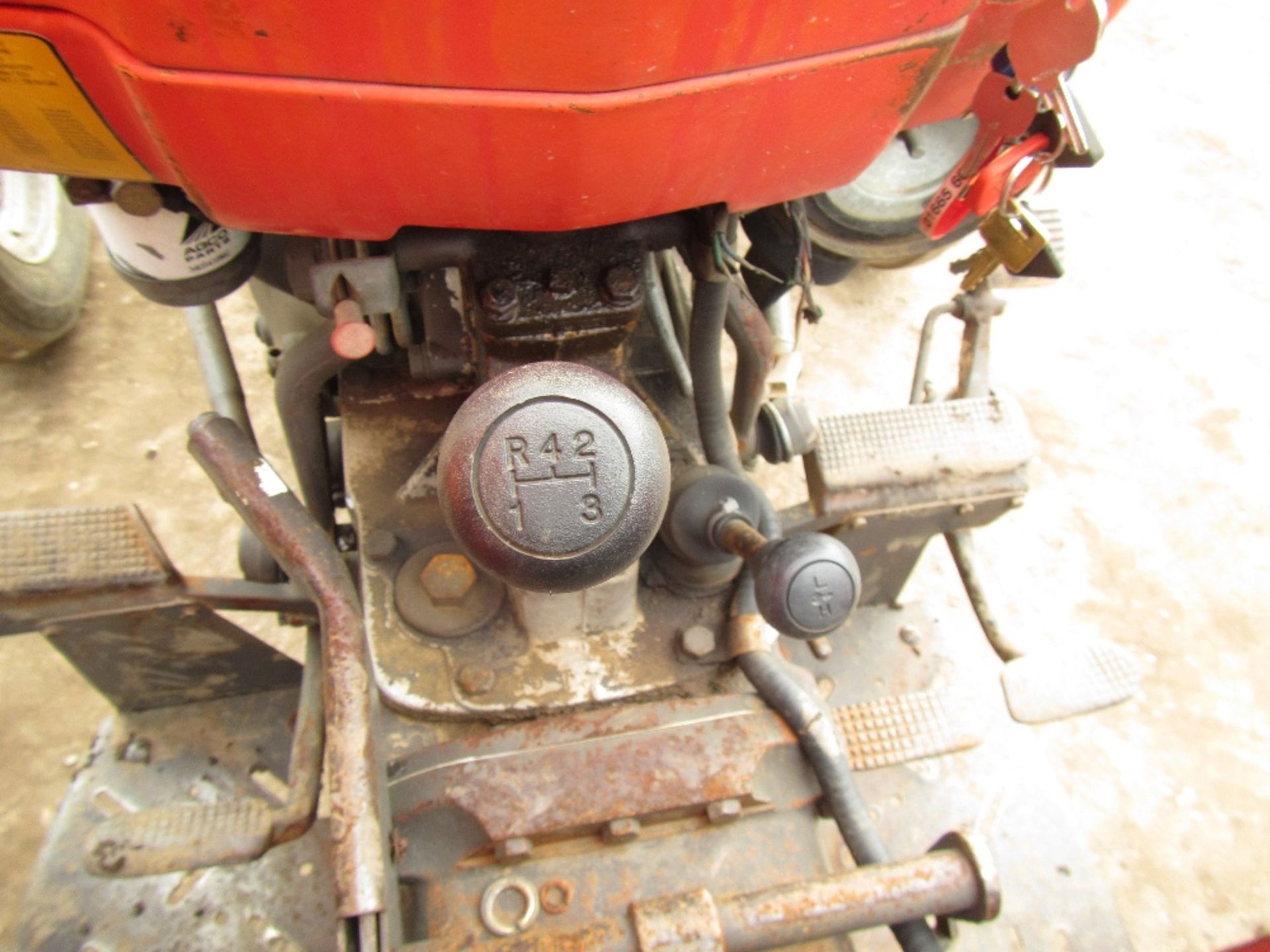 Massey Ferguson 240 Tractor - Image 12 of 15