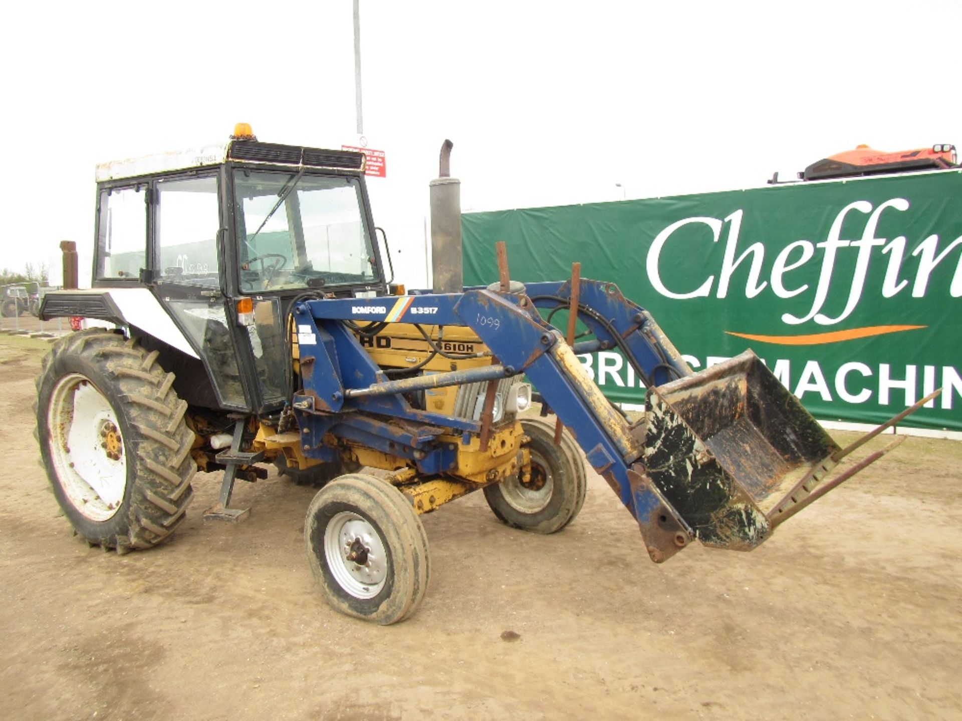 Ford 5610H 2wd Tractor c/w Bomford 3517 Power Loader. 2 Owners from new, Ex Council Reg. No. C429 - Image 3 of 16