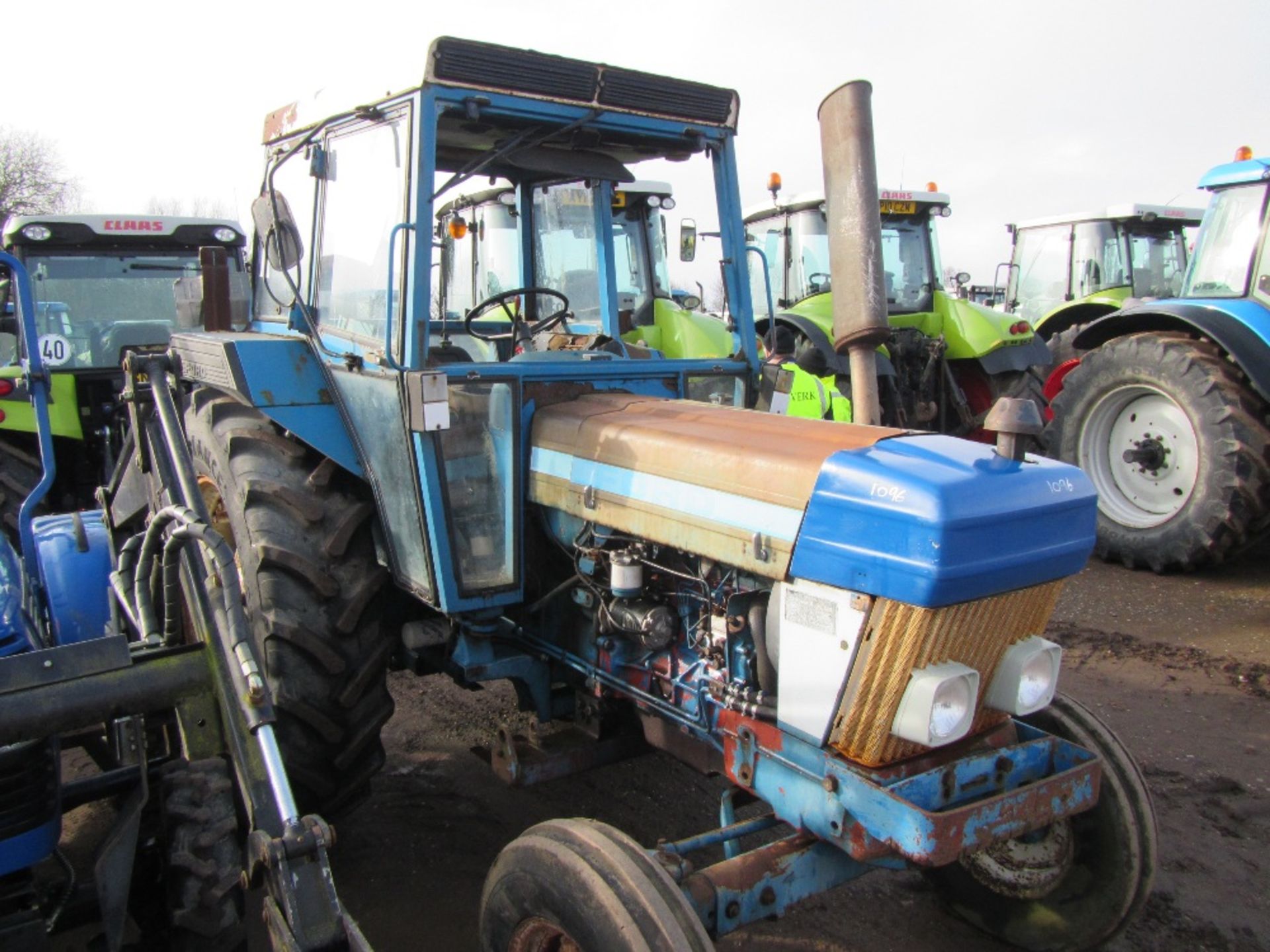 Ford 5610 2wd Tractor c/w Floor Change Gearbox. Reg. No. B621 UOW Ser. No. BA22021 - Image 3 of 10