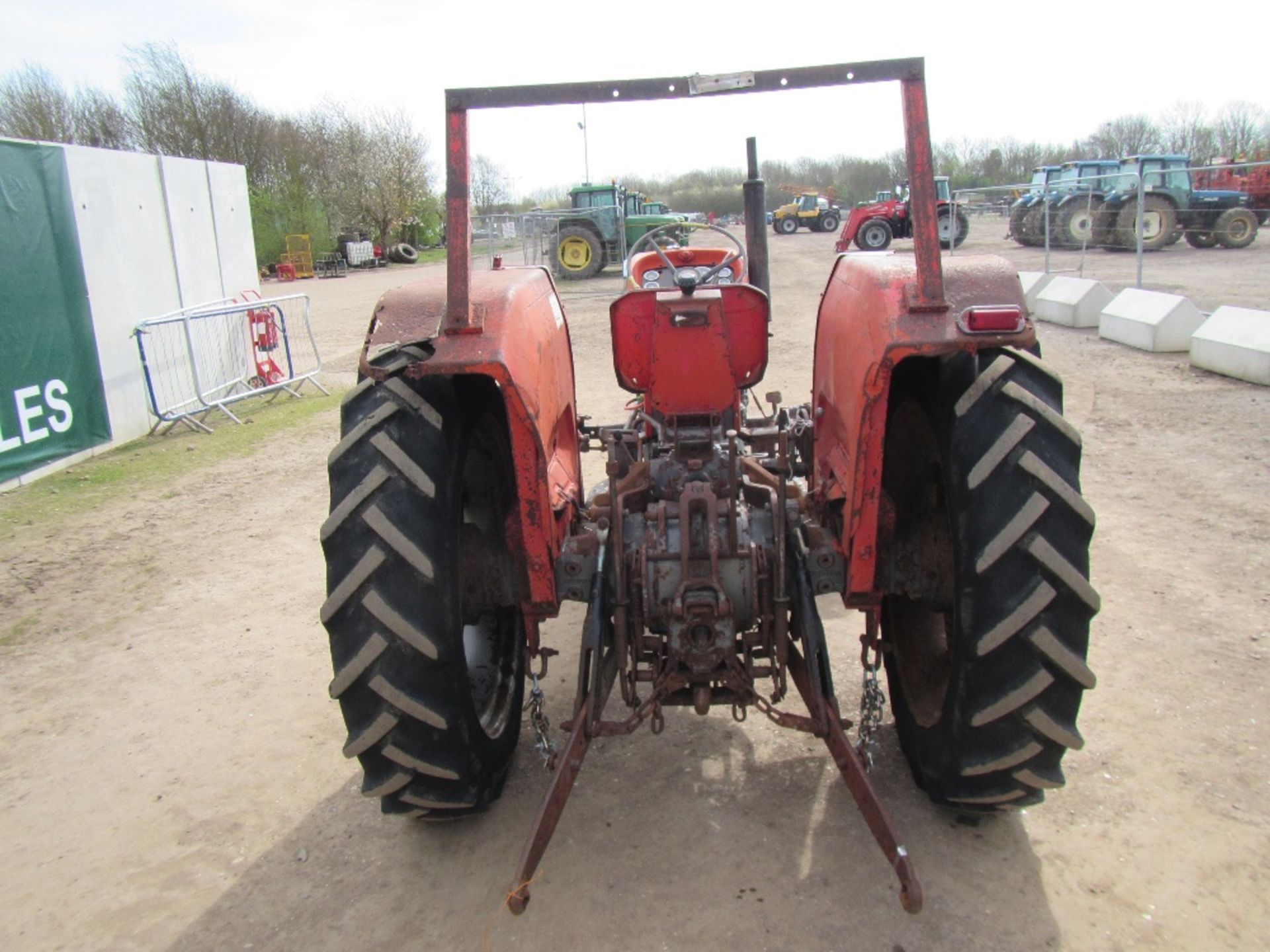 Massey Ferguson 168 Tractor c/w 4 Bolt Pump, Long PTO - Image 7 of 14