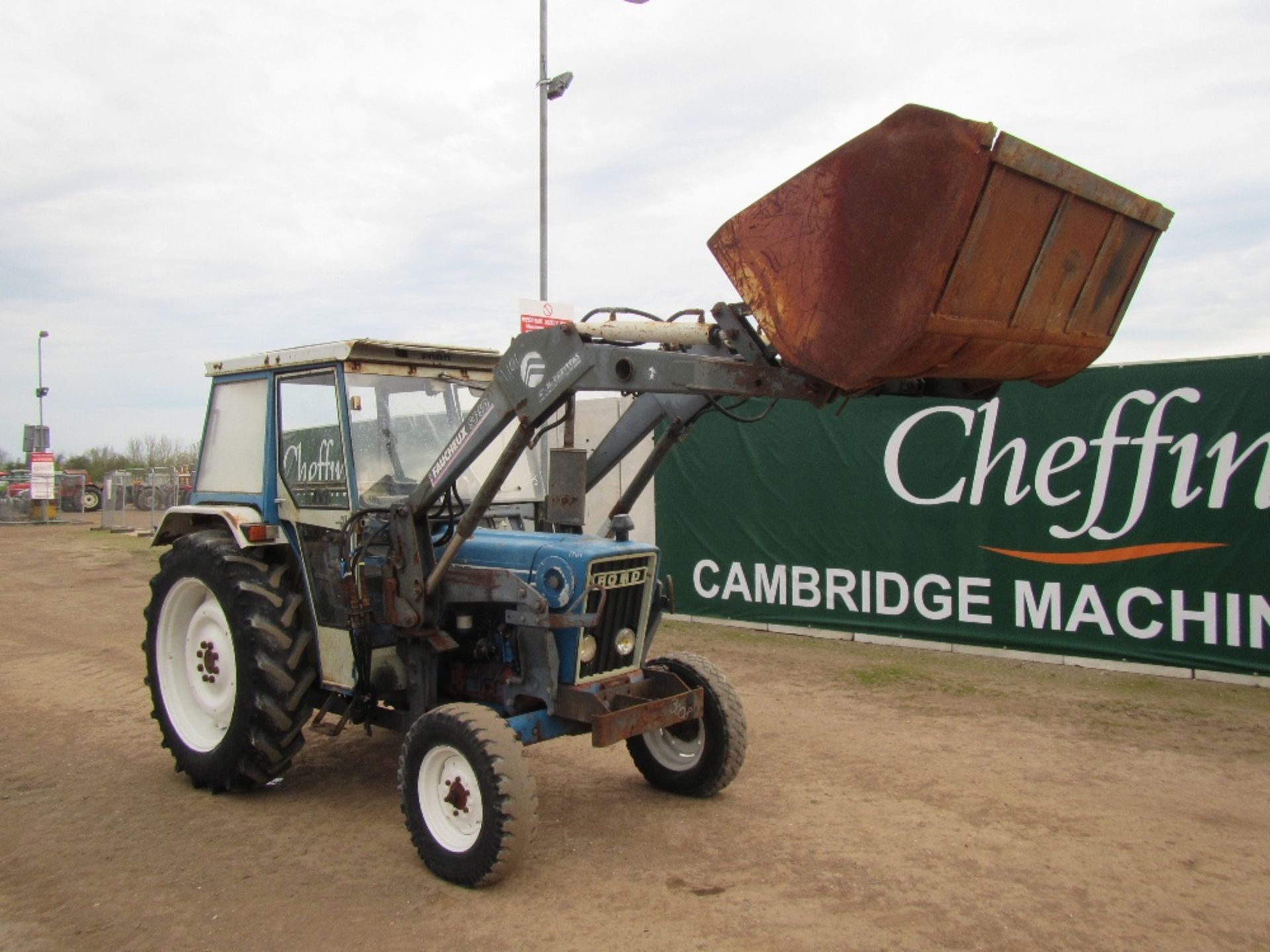 Ford 4600 2wd Tractor c/w Fauchaux Loader - Image 3 of 16