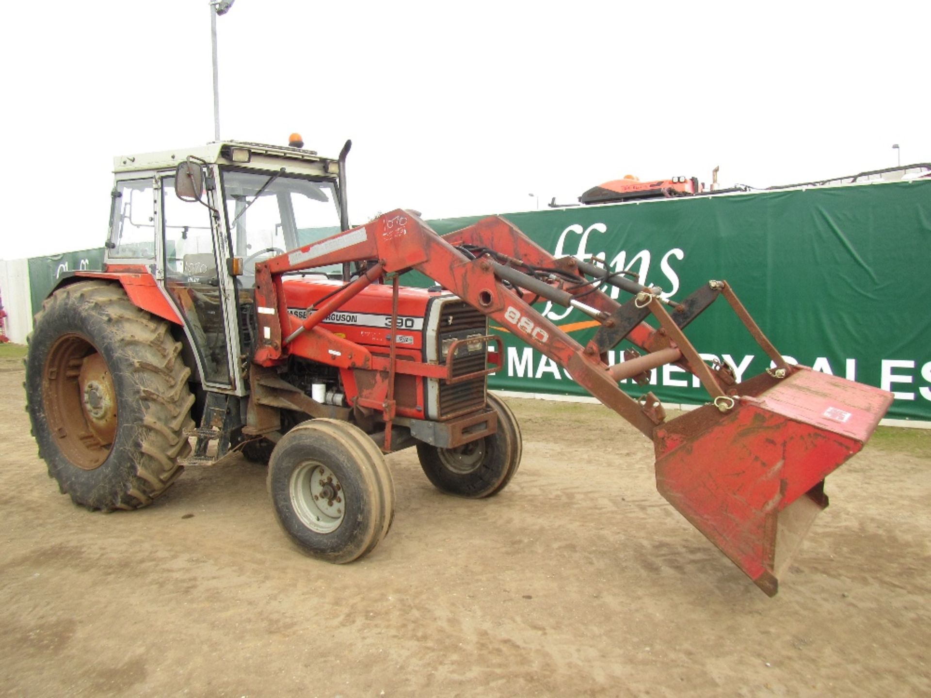 Massey Ferguson 390 2wd Tractor c/w MF Front Loader Ser. No. S26197 - Image 3 of 16