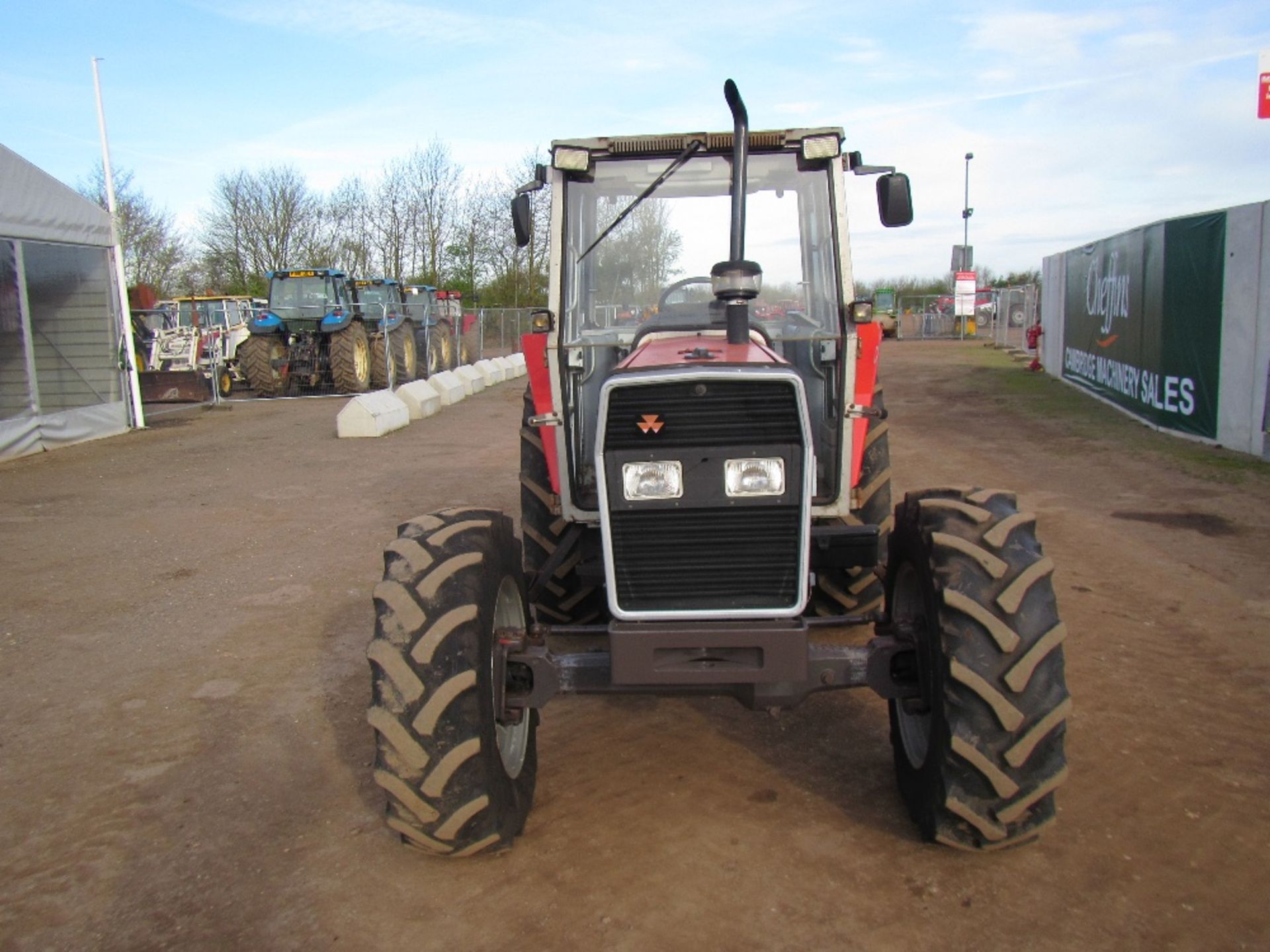 Massey Ferguson 390 4wd Tractor c/w 3 Gear Lever Reg. No. G257 RYS - Image 2 of 17