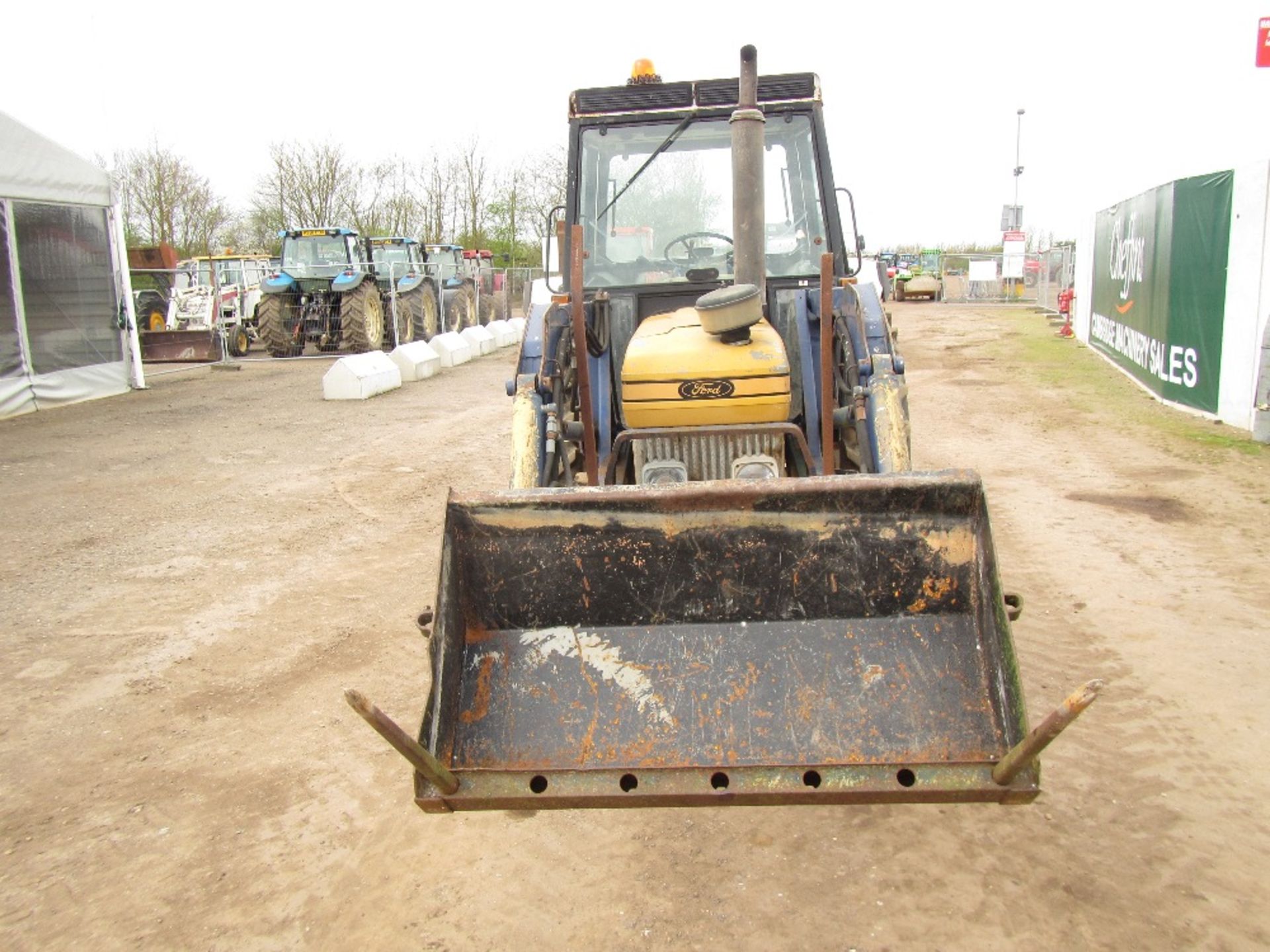 Ford 5610H 2wd Tractor c/w Bomford 3517 Power Loader. 2 Owners from new, Ex Council Reg. No. C429 - Image 2 of 16