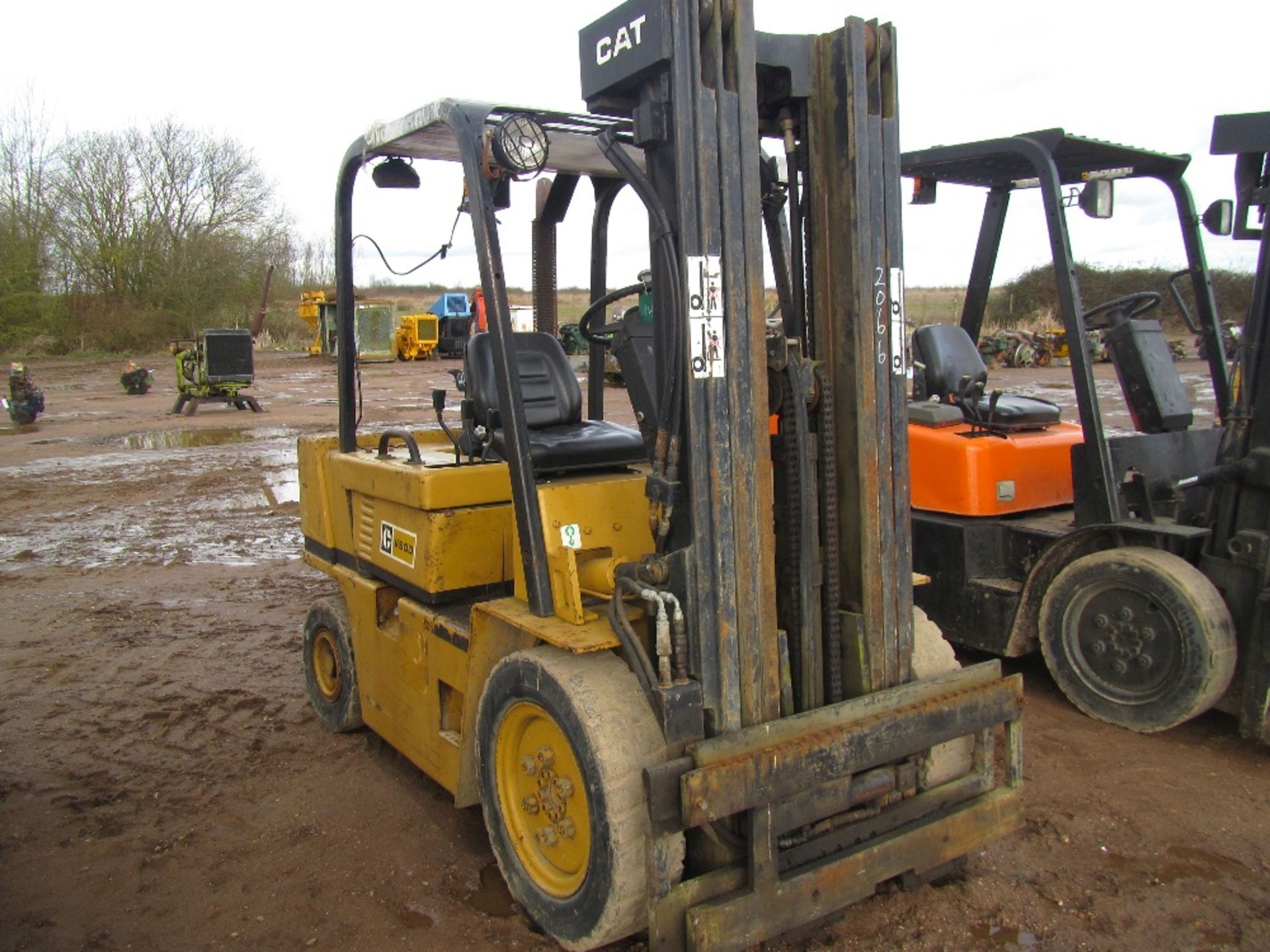 Cat V50D Diesel Forklift 5000lbs 4700mm Triplex - Image 2 of 6