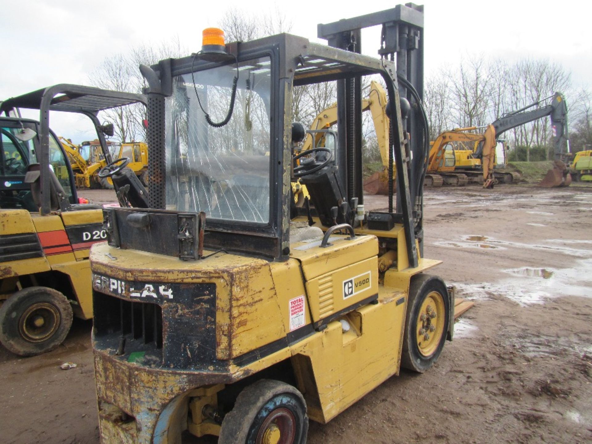 Cat V50D Diesel Forklift c/w Side Shift - Image 3 of 5