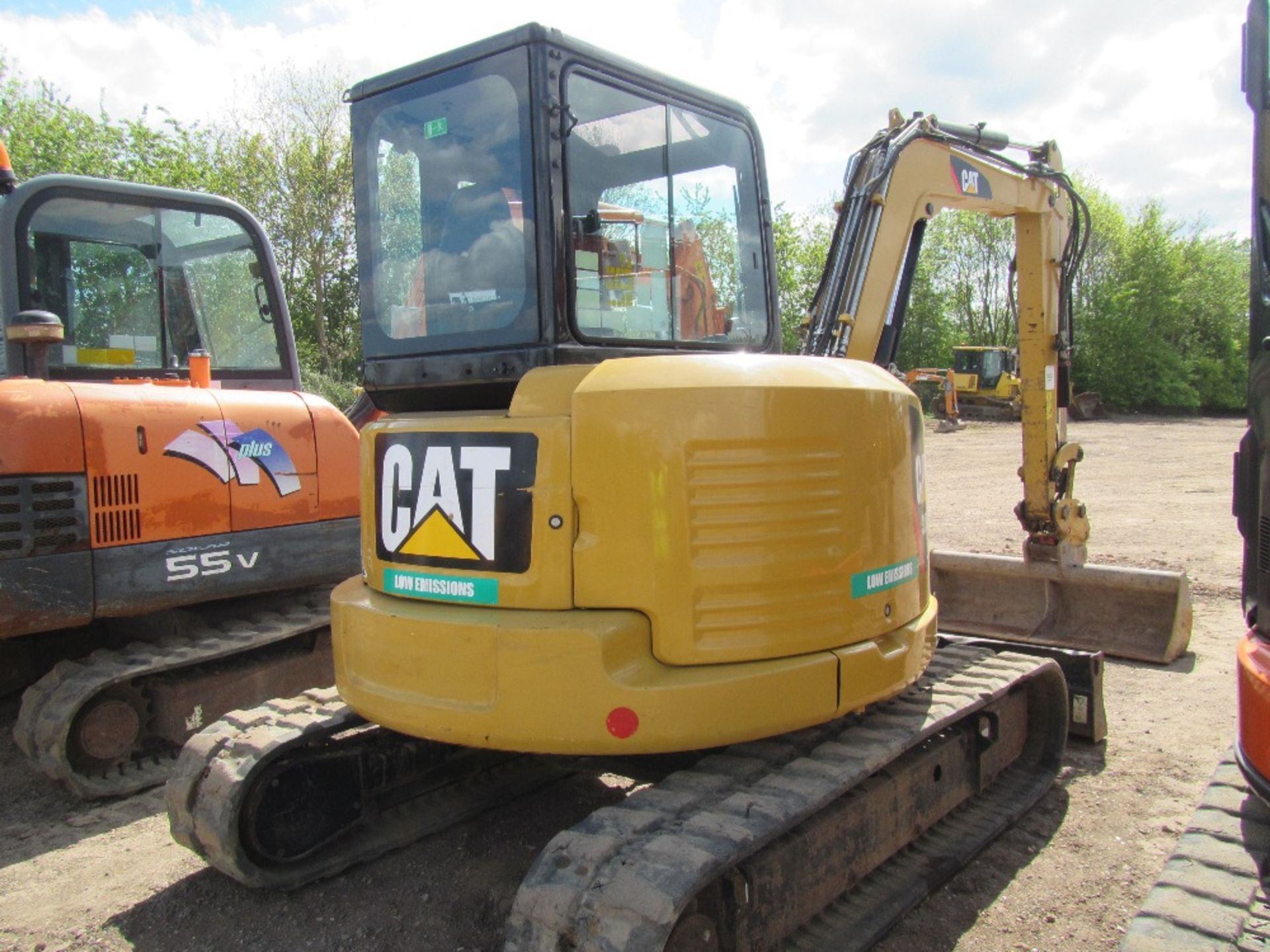 Caterpillar 305E CR Excavator c/w hyd hitch, 1no. Bucket, check valved, climate in cab, flashing - Image 5 of 7