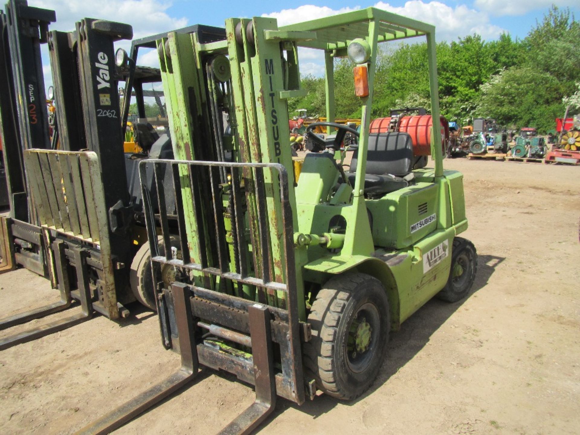 Mitsubishi FLT FG20 2 Ton Gas Forklift Ser. No. F17A-00376