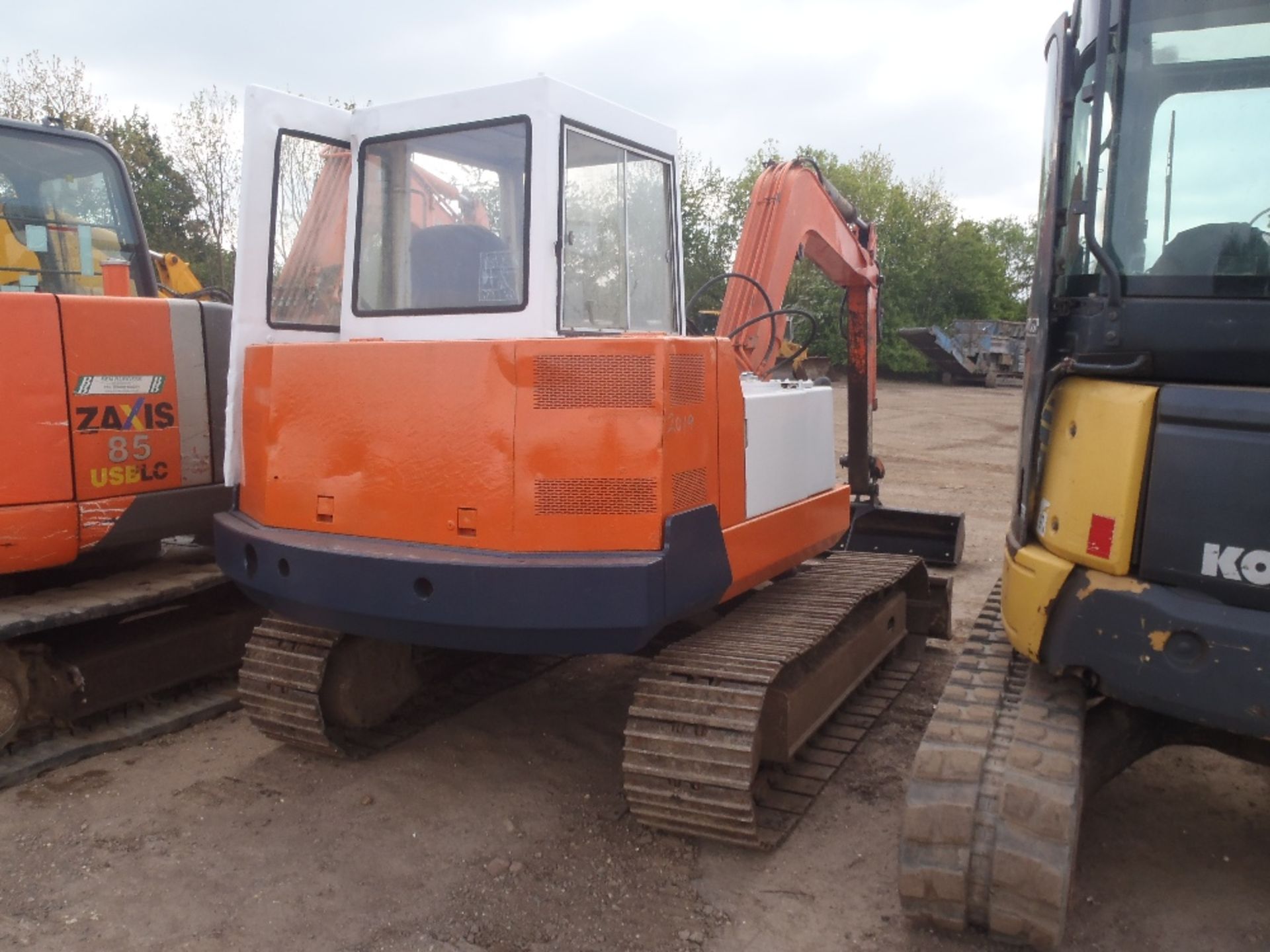 5 of 5 Ton Mini Excavator c/w 2 buckets - Image 3 of 7