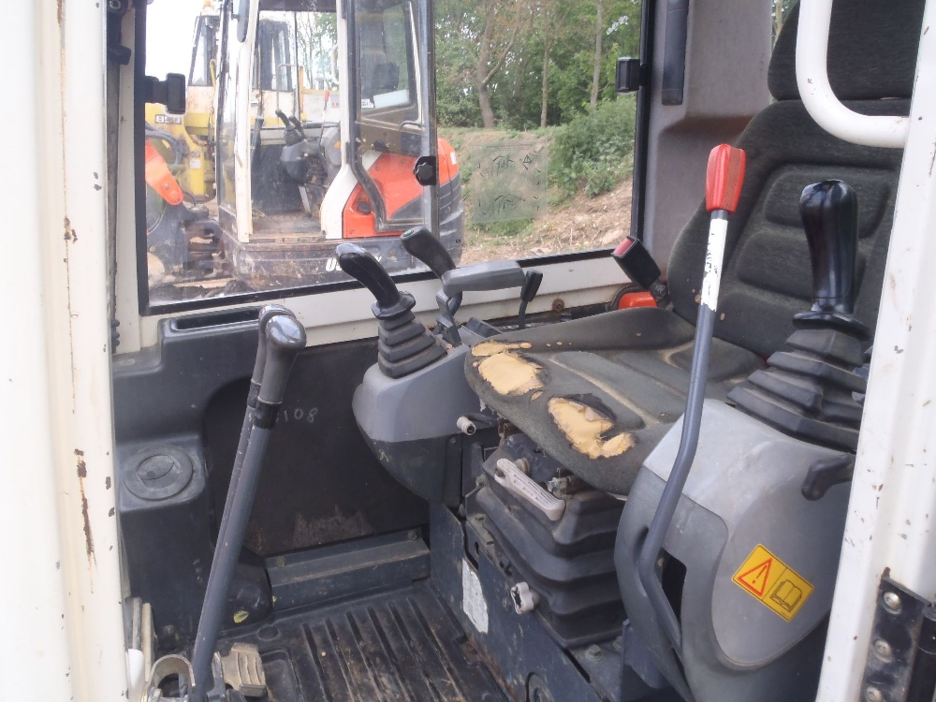 2008 Kubota KX 71 Mini Digger c/w 3 buckets, 1 owner from new Hours: 4350 - Image 6 of 6