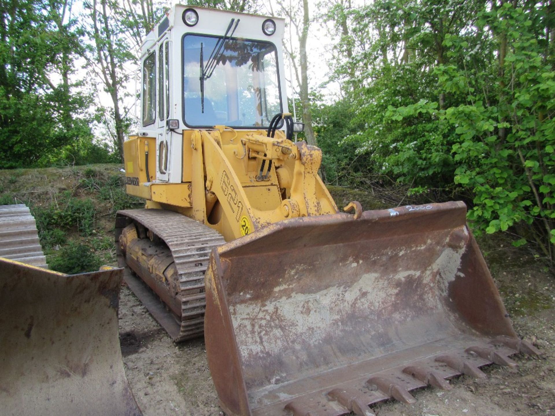 Liebherr 621 Tracked Loader Hours: 3433 - Image 2 of 10