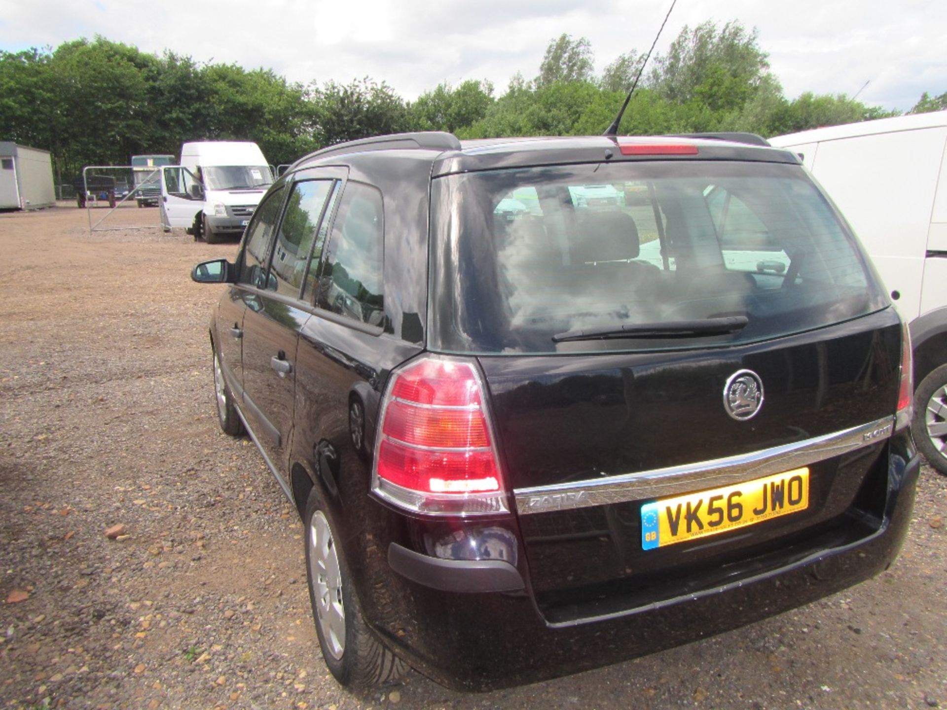 Vauxhall Zafira CDTI Diesel 1.9ltr c/w 6 speed gearbox, 7 seats & V5. Black Mileage: 196,485 MOT - Image 6 of 8
